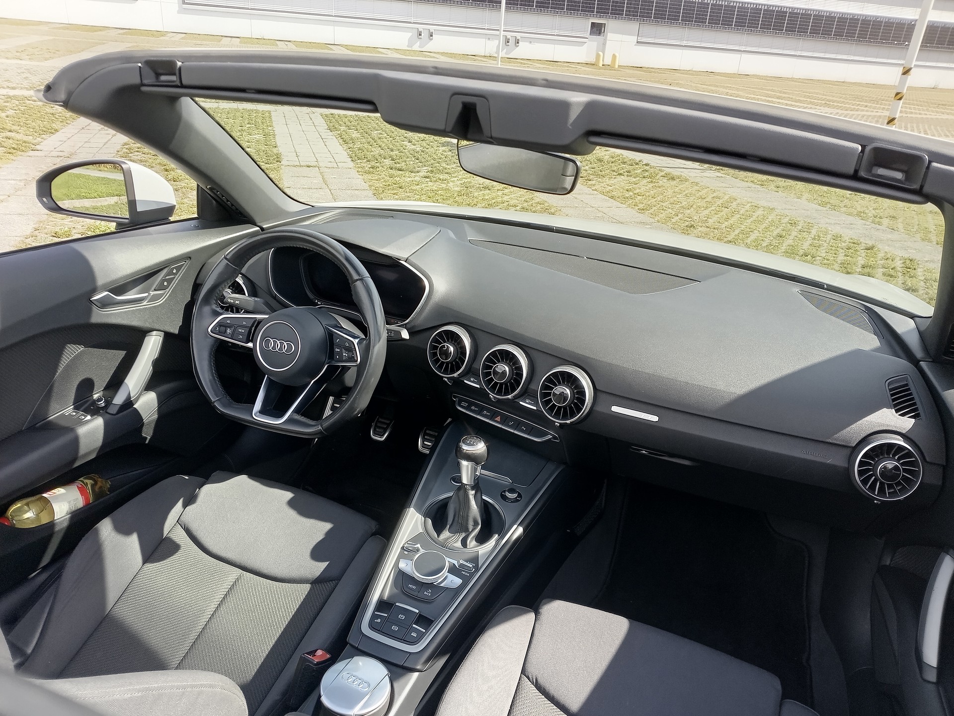 AUDI TT 2.0 TDI Roadster/Cabrio-image-6