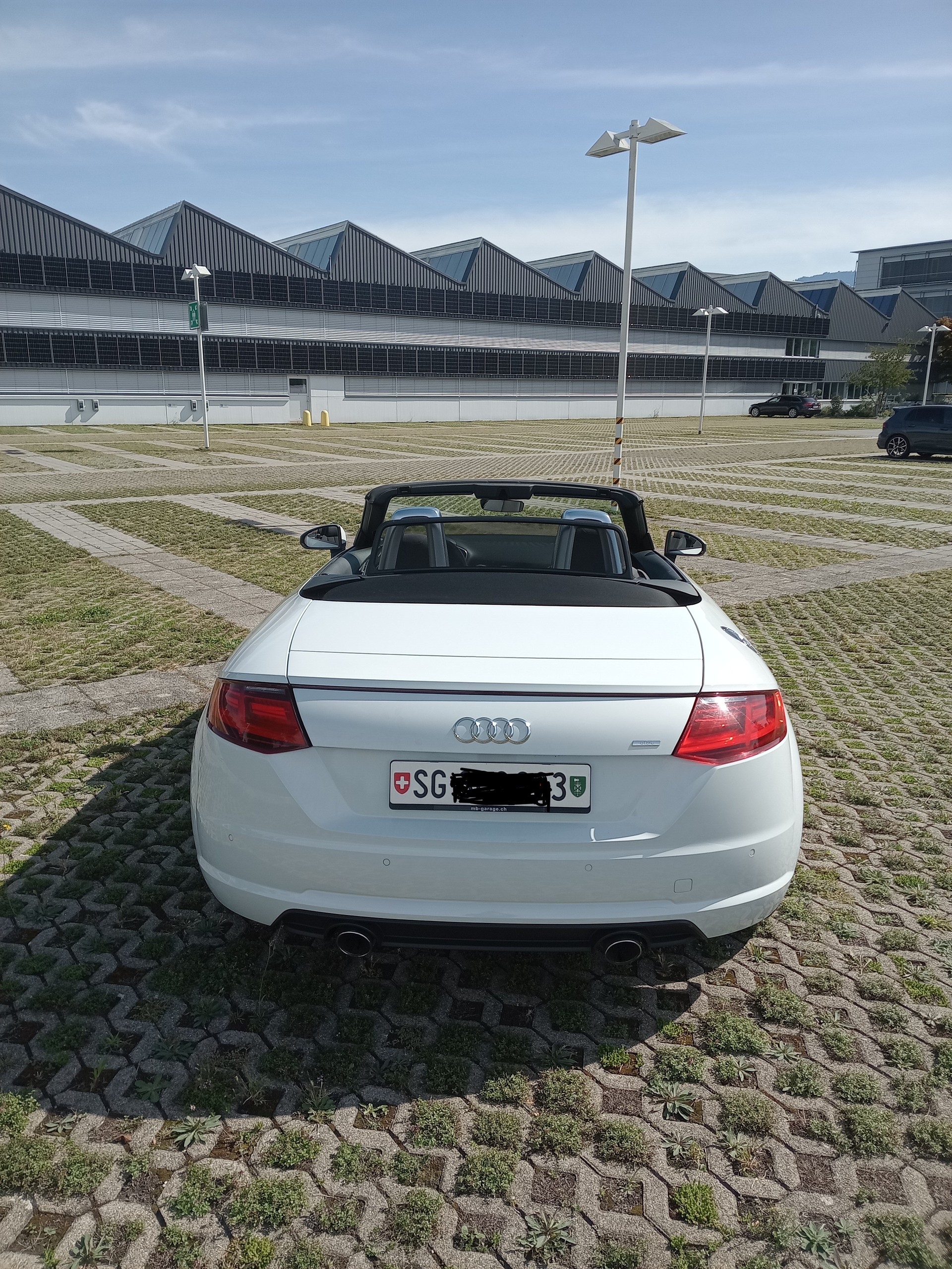 AUDI TT 2.0 TDI Roadster/Cabrio-image-4