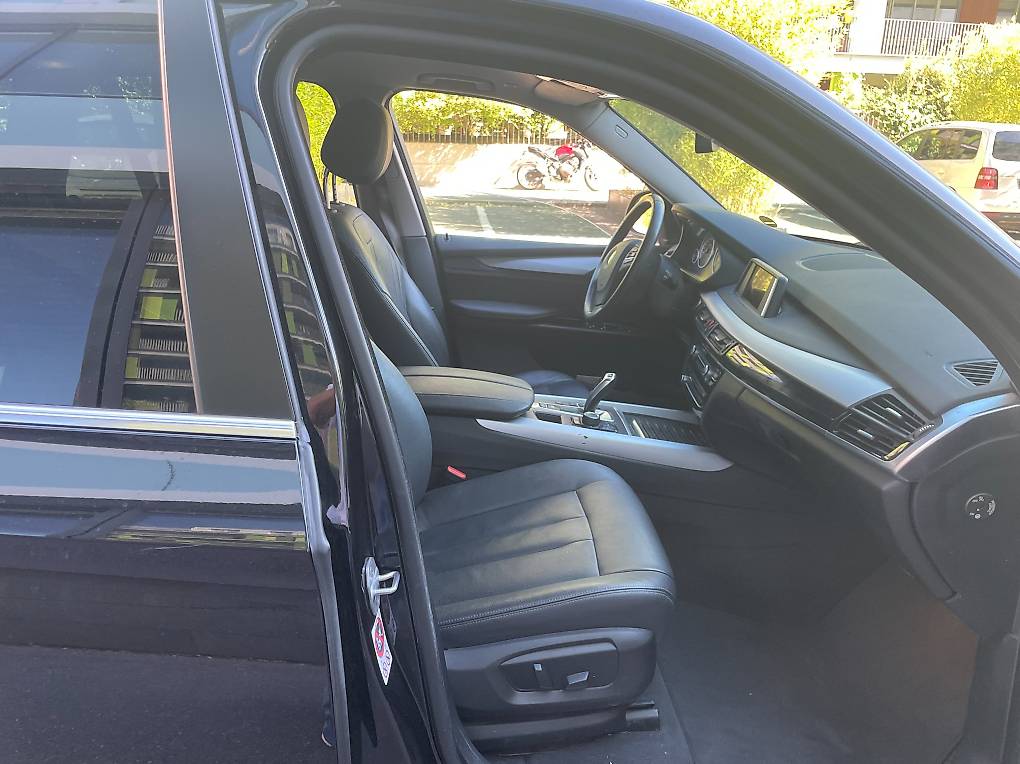 BMW X5 xDrive 30d Steptronic-image-3