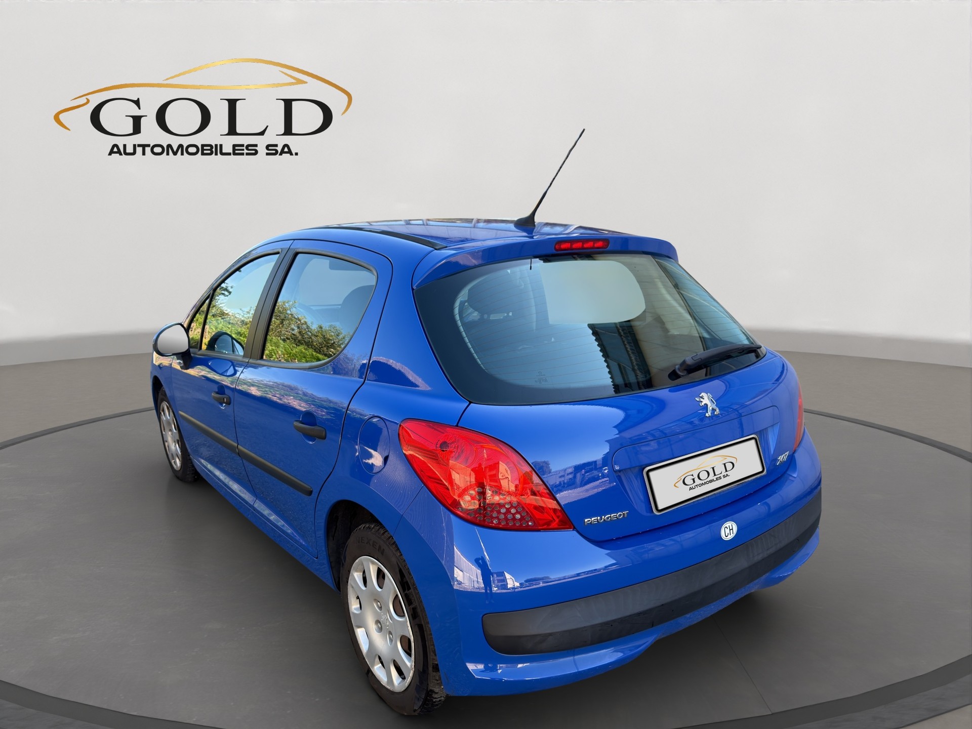 PEUGEOT 207 1.4 Urban-image-8