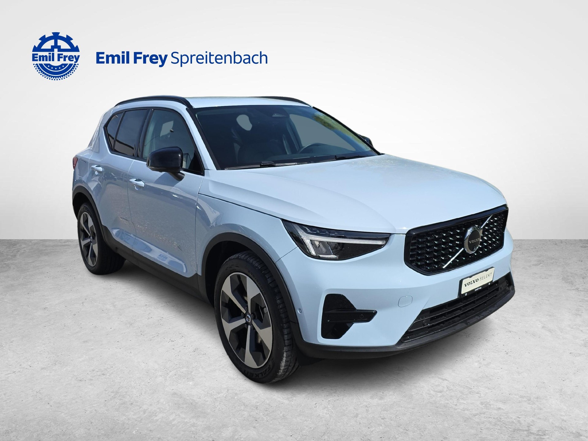 VOLVO XC40 2.0 B4 MH Plus Dark-image-6