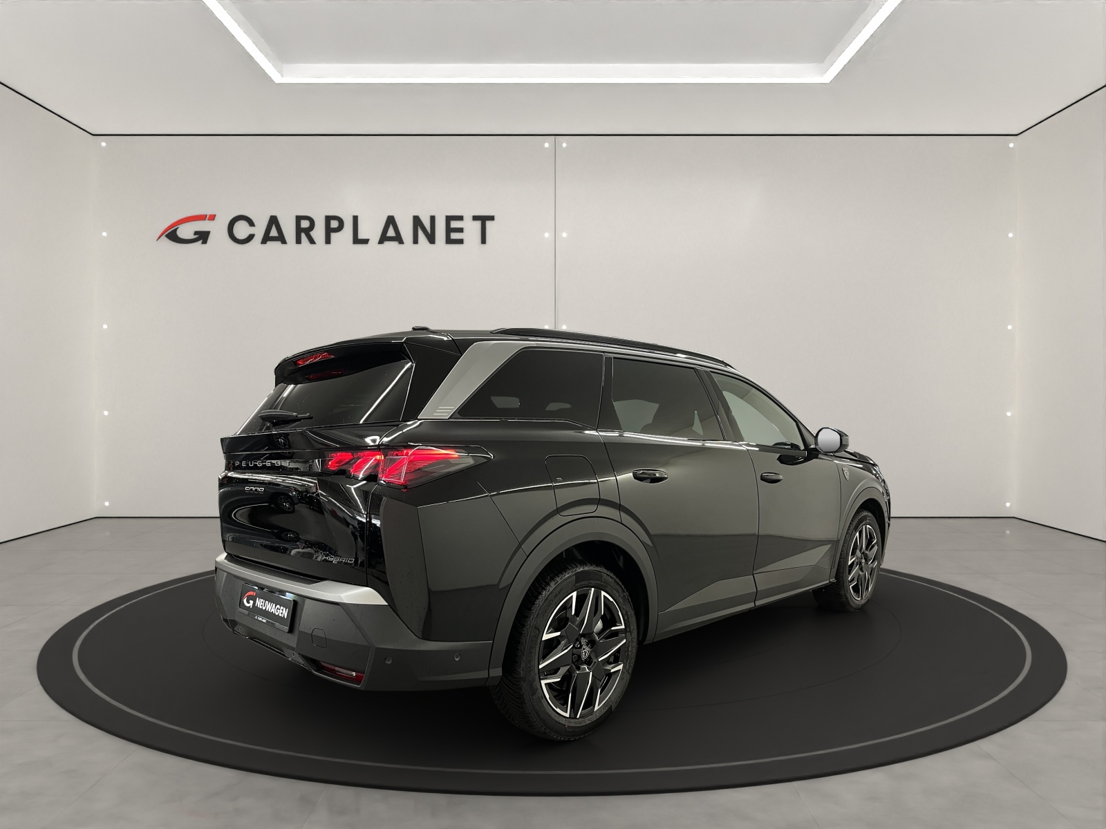 PEUGEOT 5008 1.2 Hybrid GT-image-4
