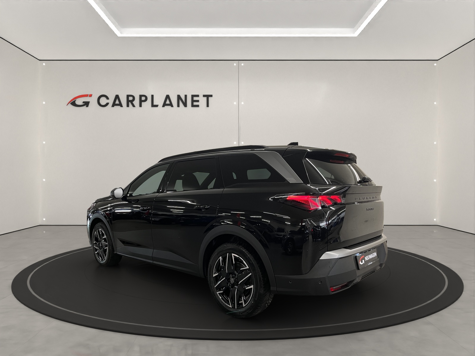 PEUGEOT 5008 1.2 Hybrid GT-image-3