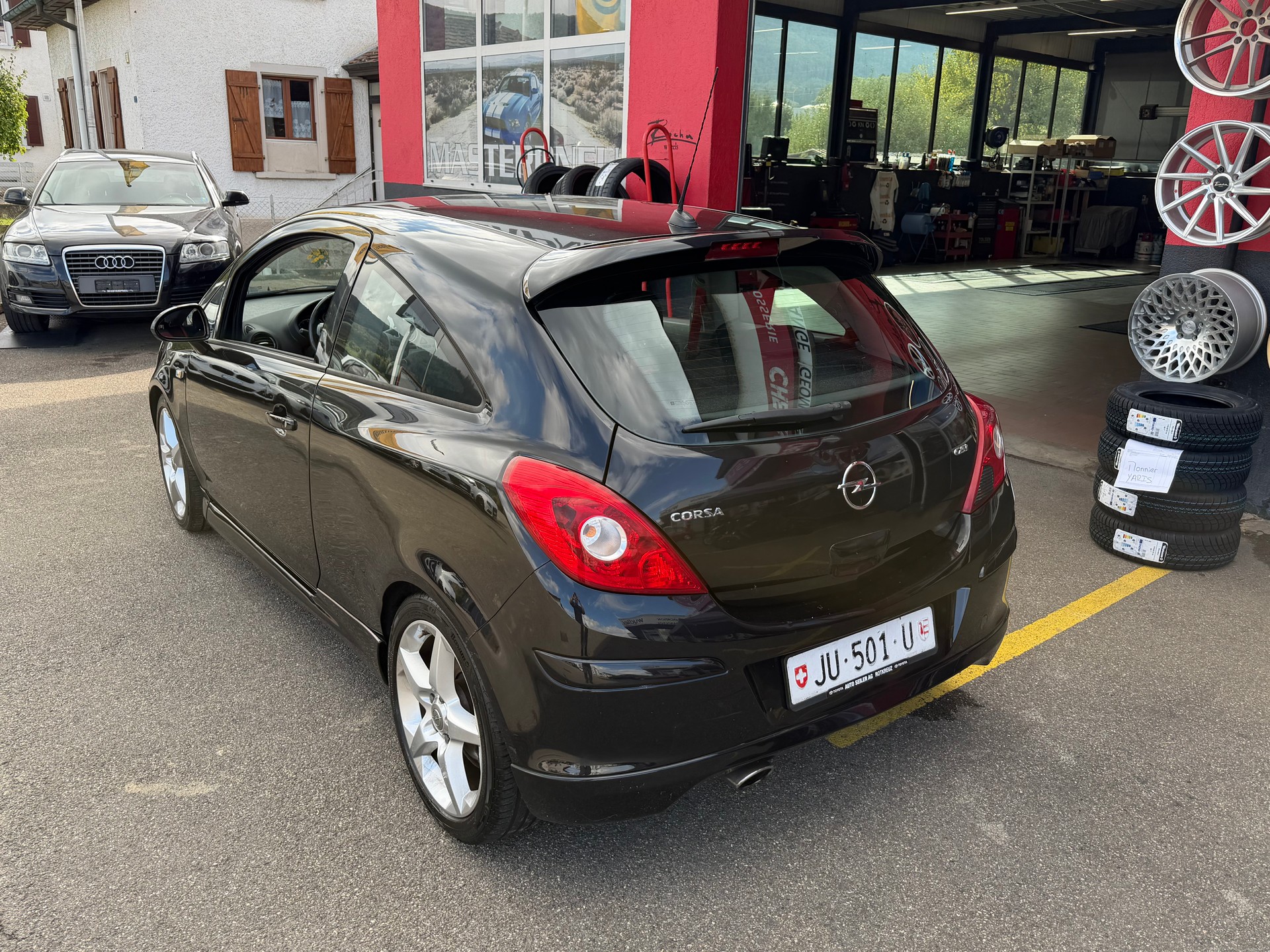 OPEL Corsa 1.6 Turbo GSi-image-4