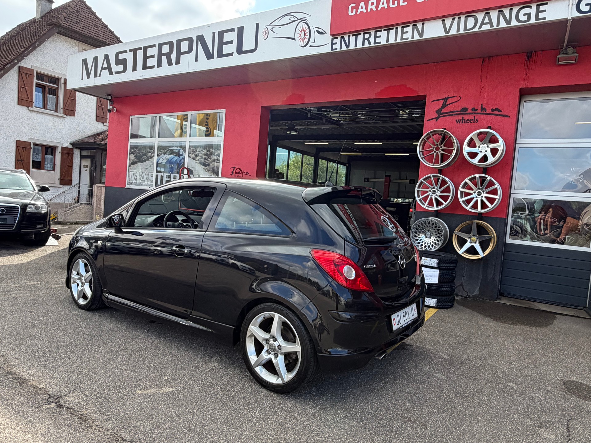 OPEL Corsa 1.6 Turbo GSi-image-0