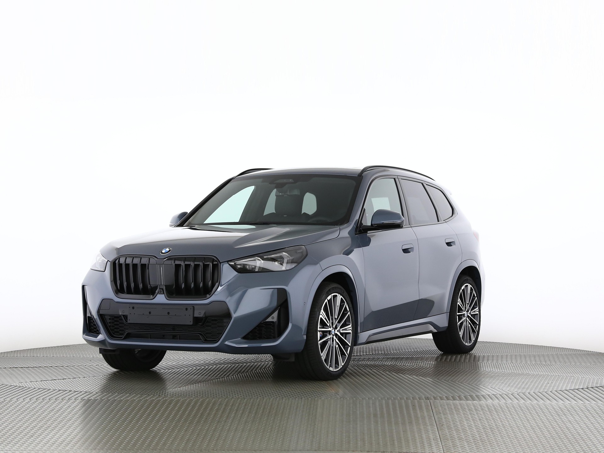 BMW X1 U11 23i xDrive paddles-image-0