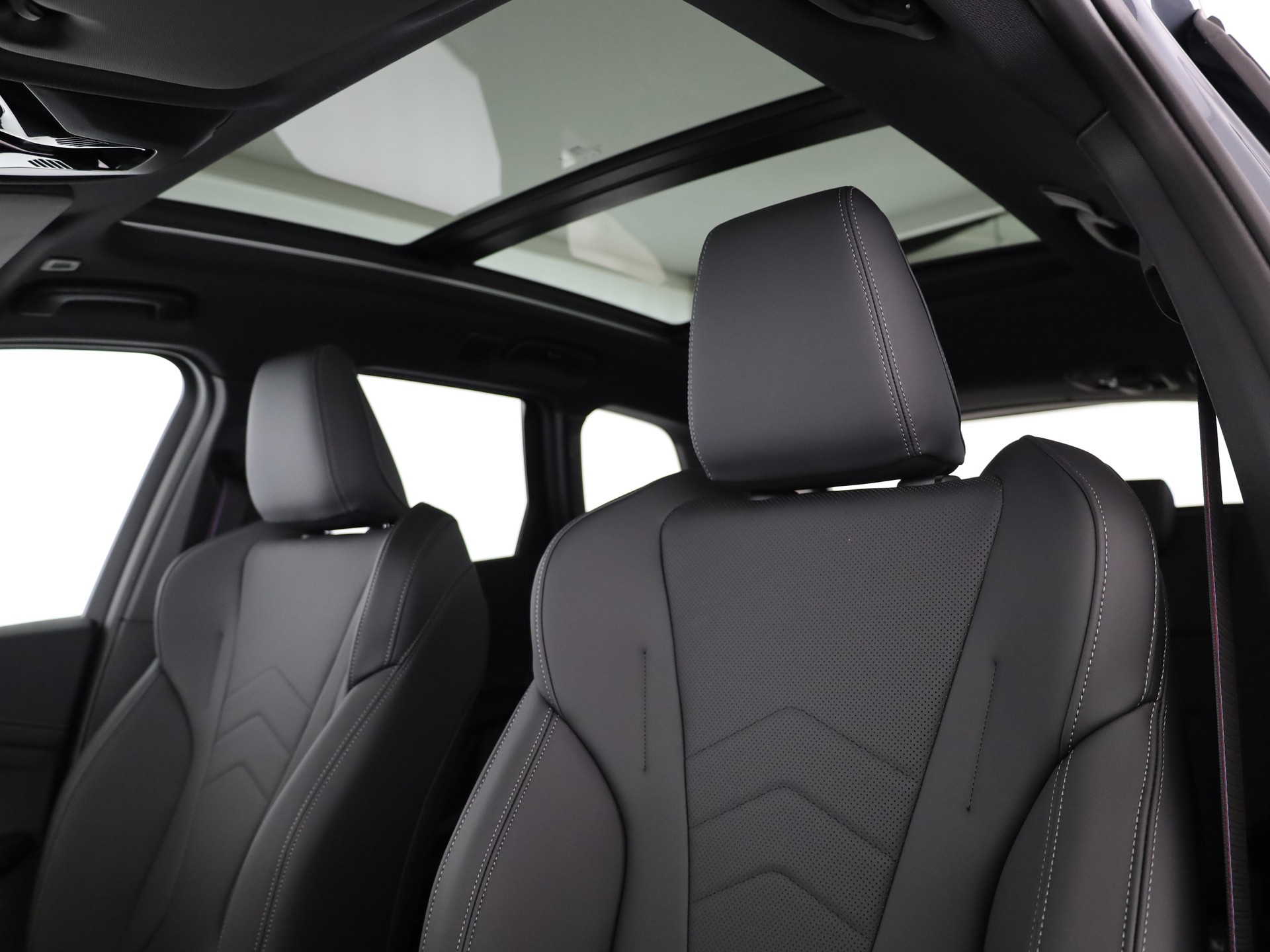 BMW X1 U11 23i xDrive paddles-image-12