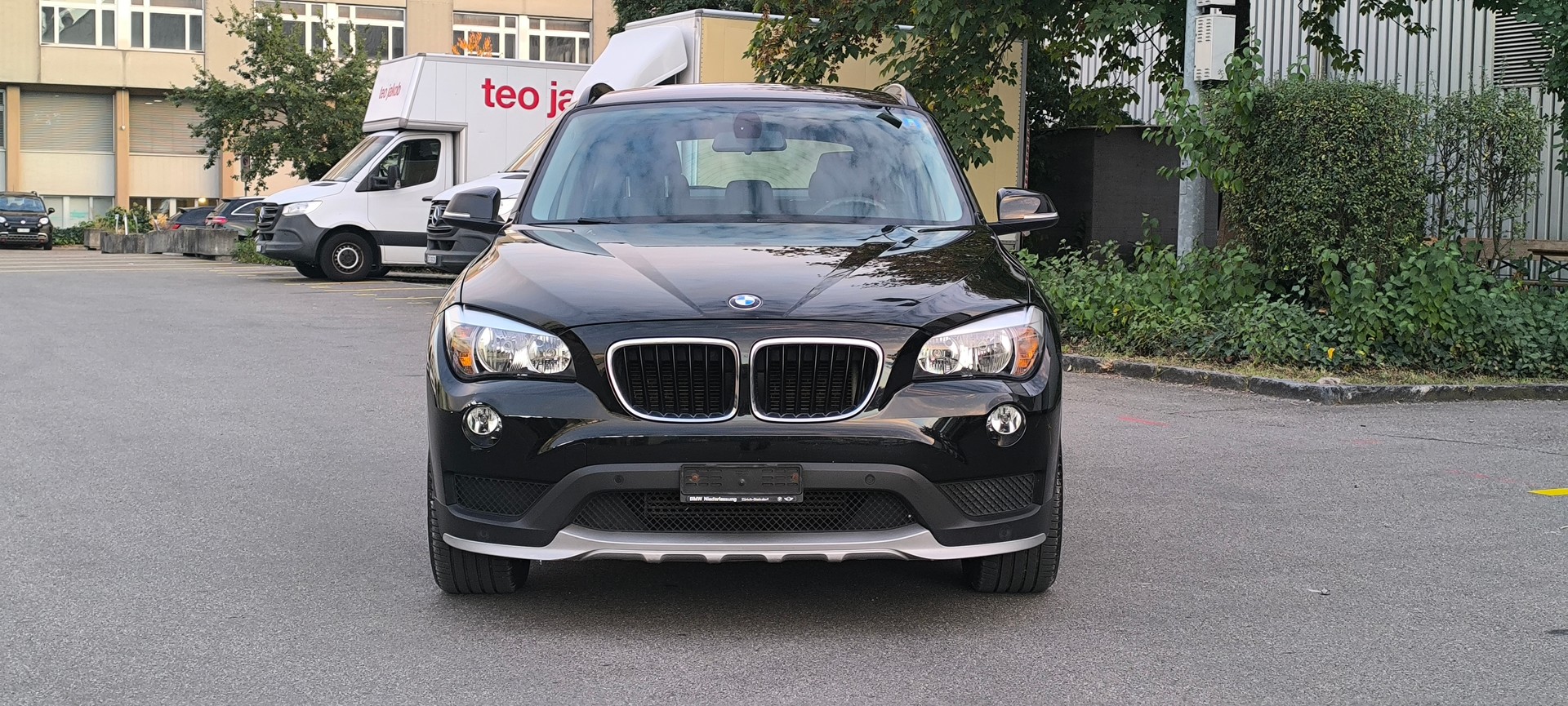 BMW X1 xDrive 18d-image-0