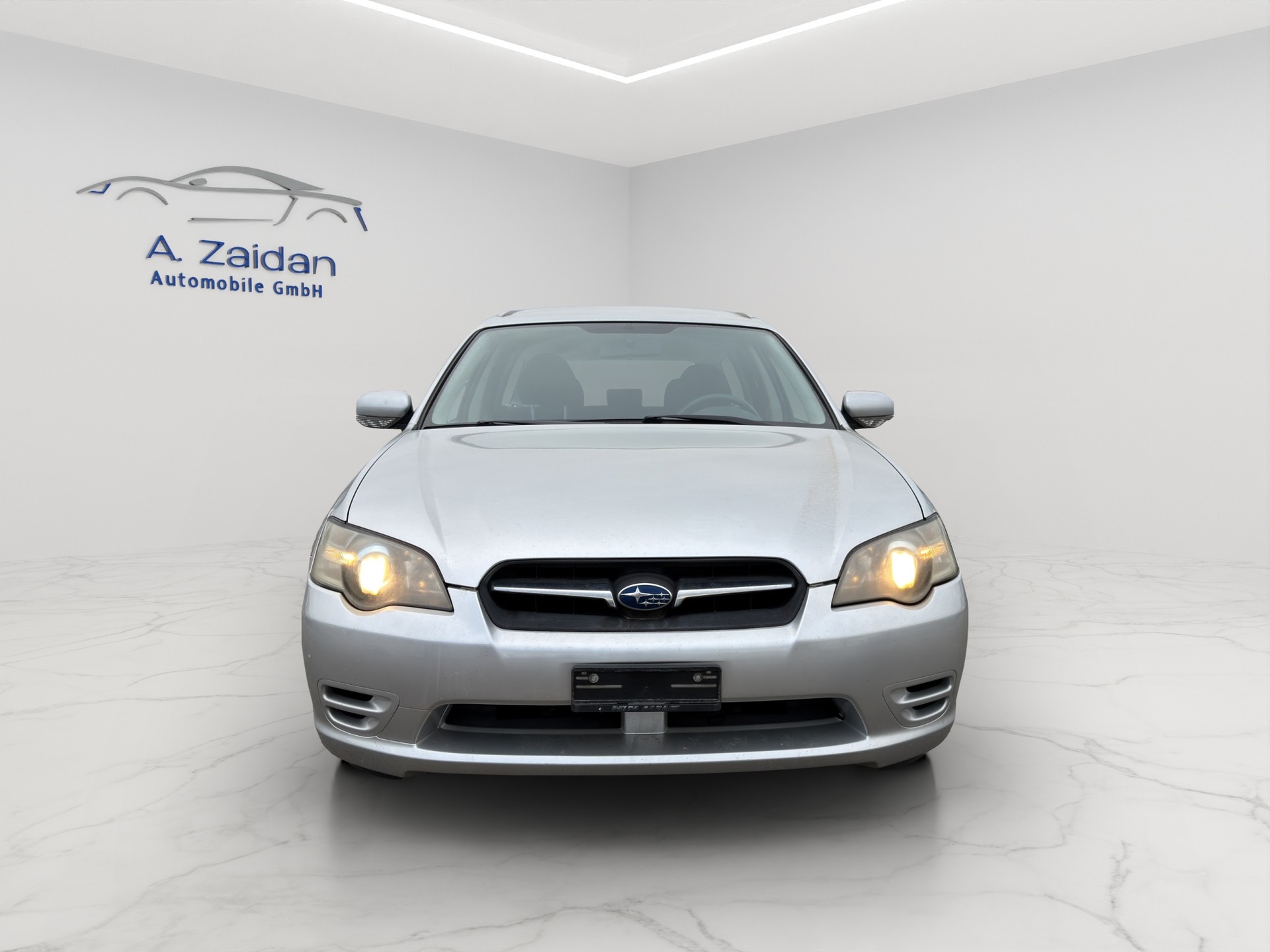 SUBARU Legacy 2.0i AWD Swiss Automatik-image-1