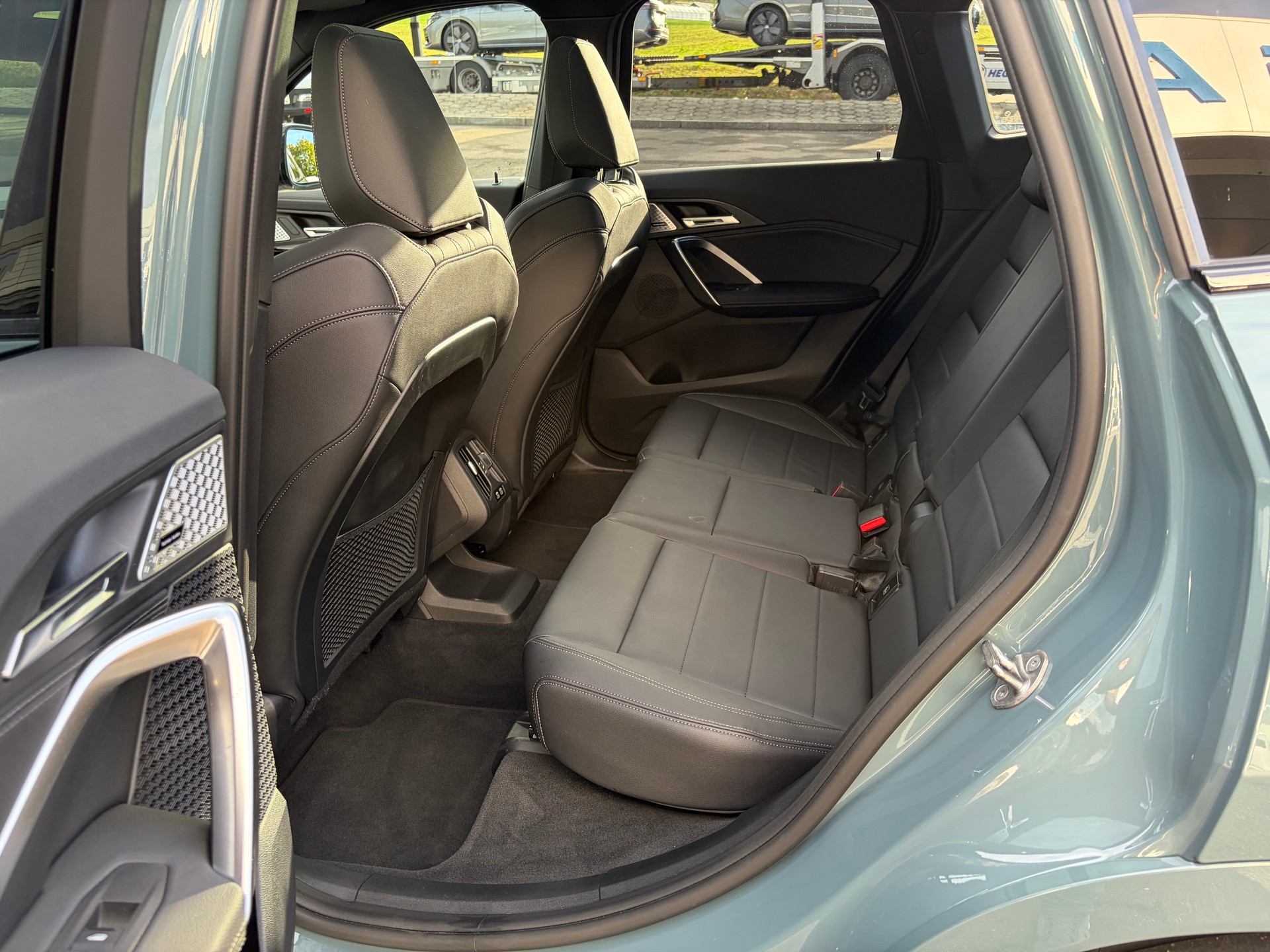 BMW X1 xDrive 23i 48V M Sport-image-14