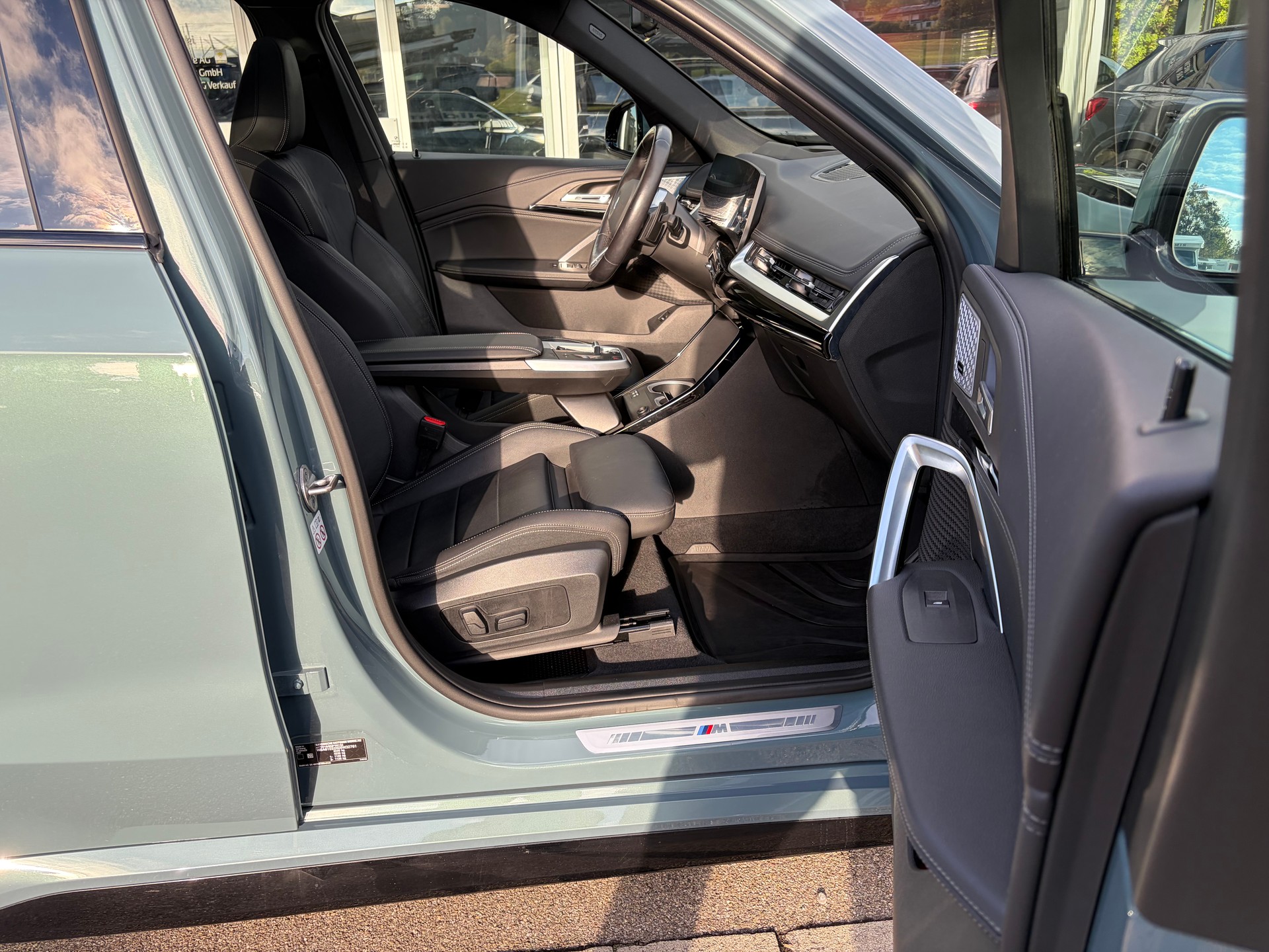 BMW X1 xDrive 23i 48V M Sport-image-21