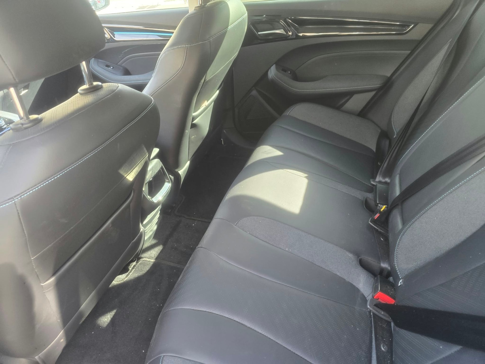 MG mg 5-image-10
