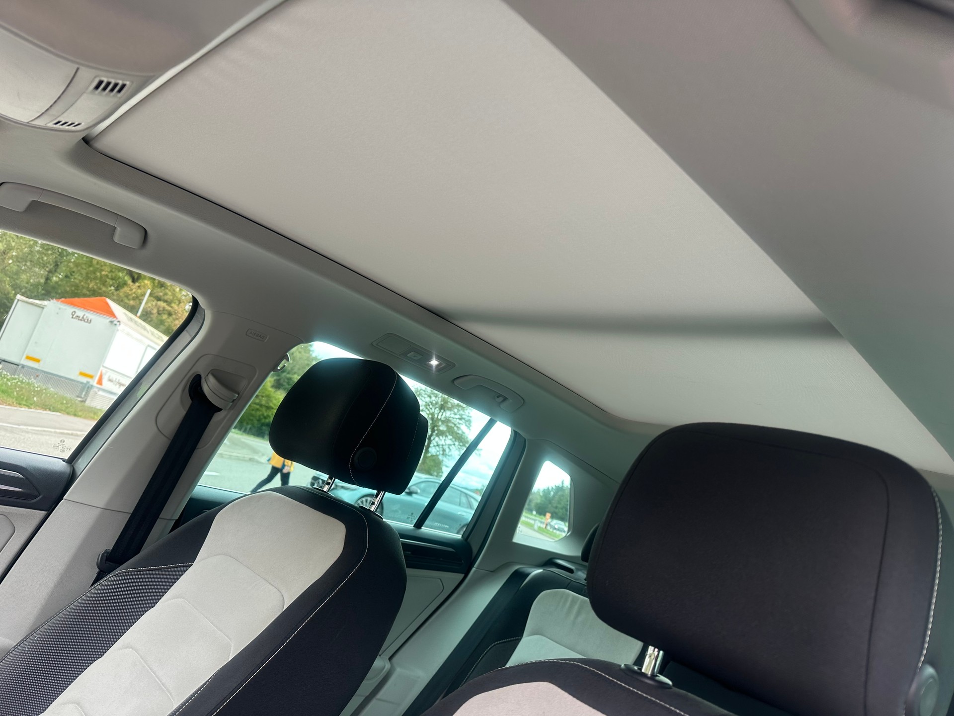 VW Tiguan 1.4TSI ACT Trendline 4Motion DSG-image-5