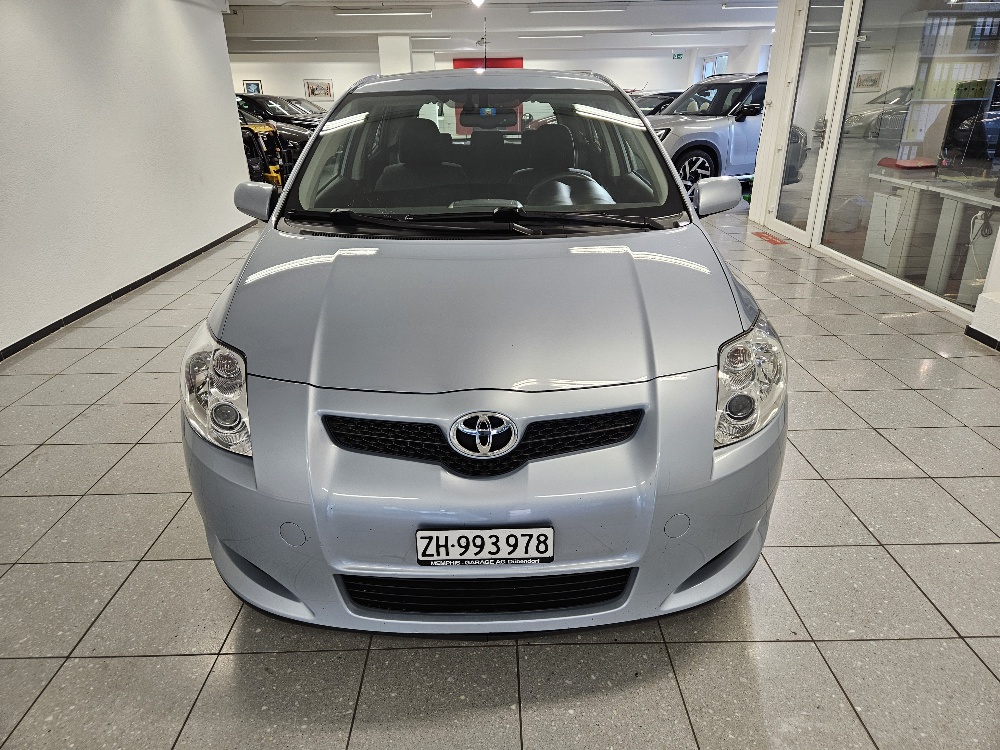 TOYOTA Auris 1.6 Linea Luna-image-1