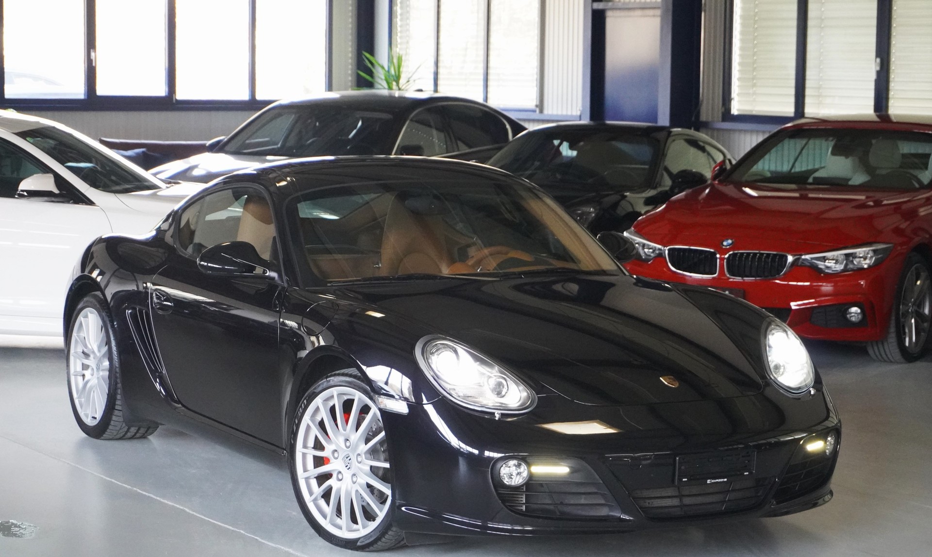 PORSCHE 3.4 320 S PDK-image-0
