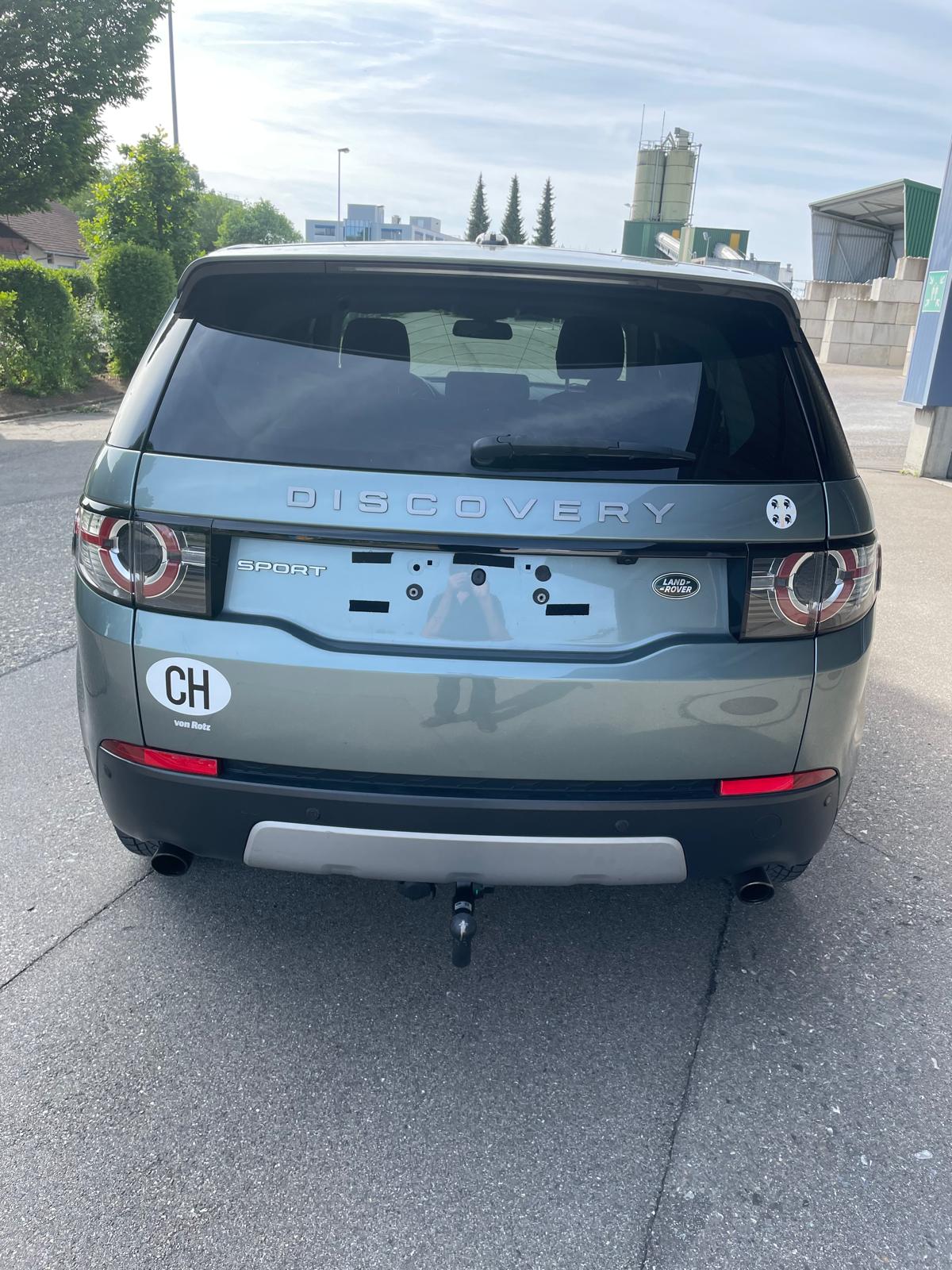 LAND ROVER Discovery Sport 2.0 TD4 HSE Luxury AT9-image-3