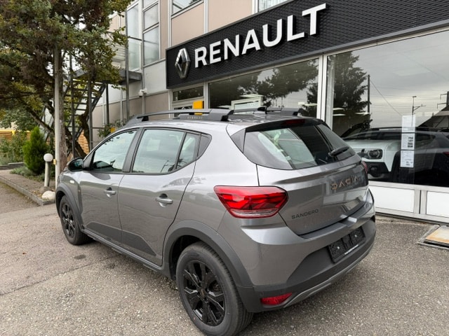 DACIA Sandero Stepway TCe 90 Extreme+ CVT-image-4