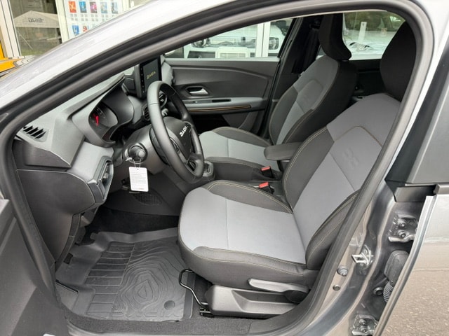 DACIA Sandero Stepway TCe 90 Extreme+ CVT-image-12