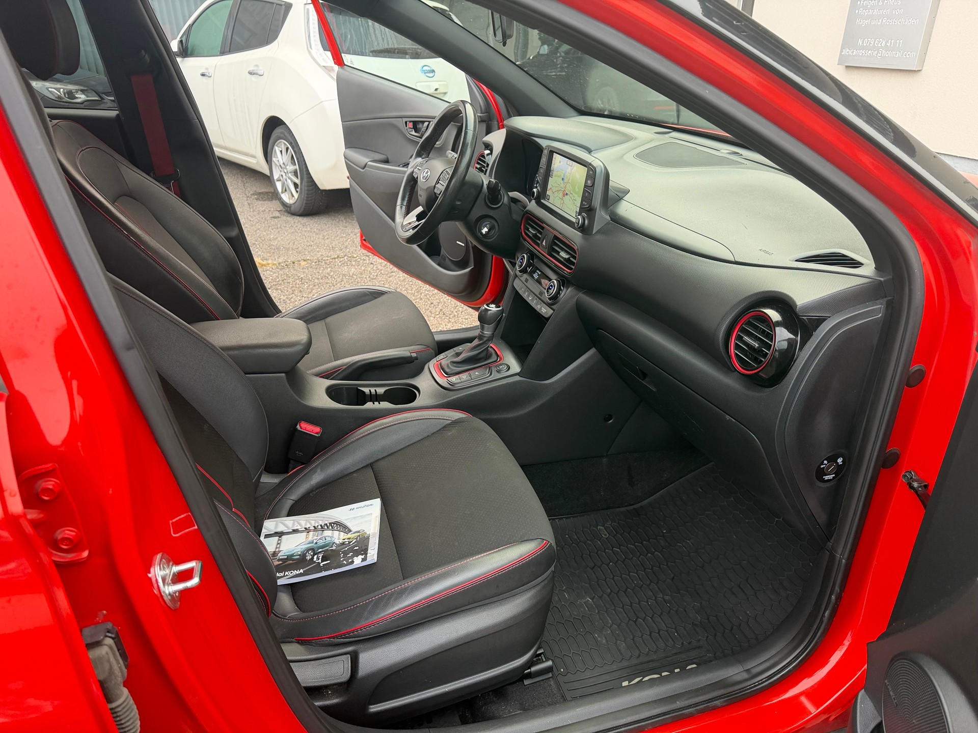 HYUNDAI Kona 1.6 CRDI Amplia 4WD DCT-image-6