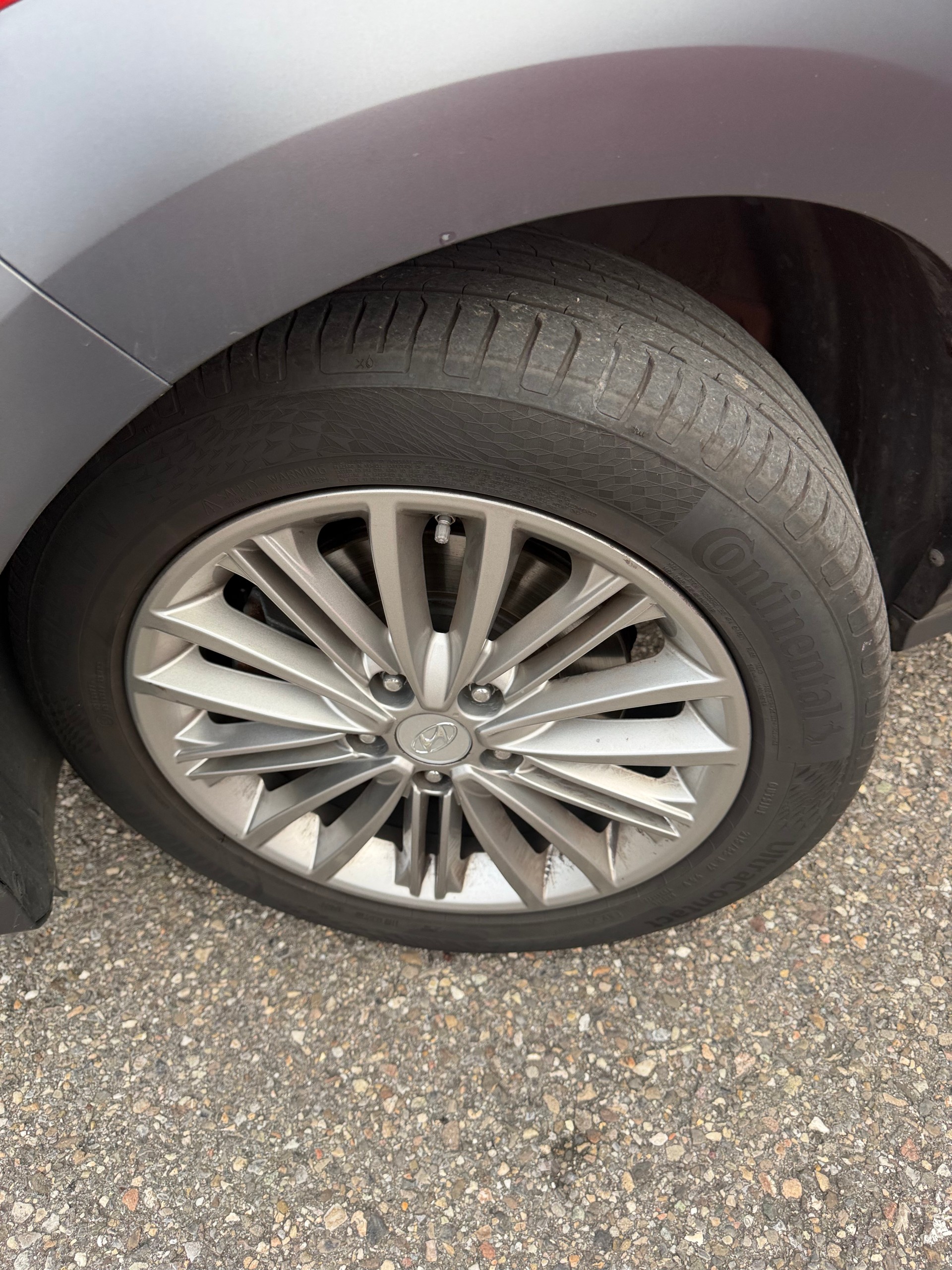 HYUNDAI Kona 1.6 CRDI Amplia 4WD DCT-image-10