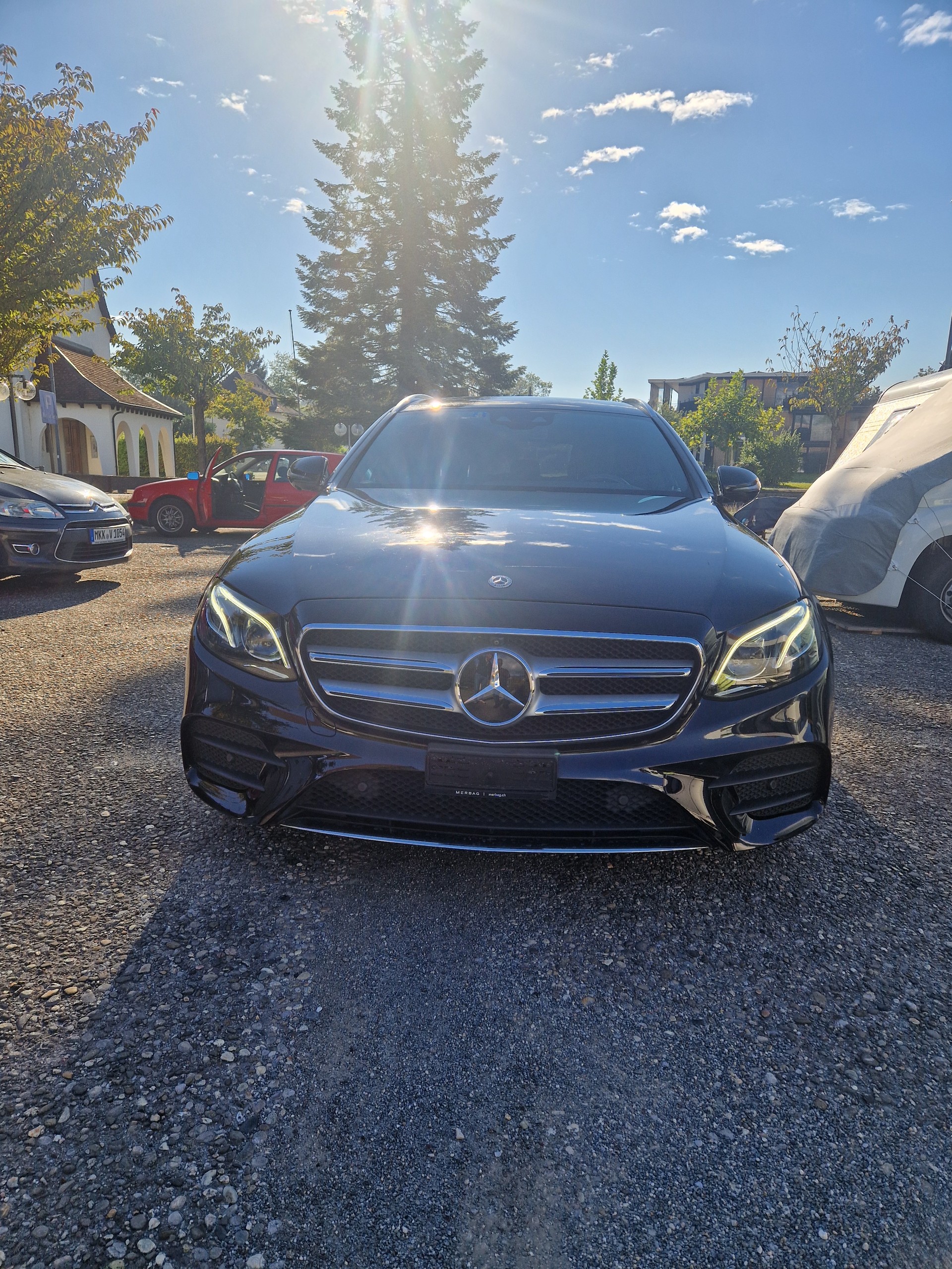MERCEDES-BENZ E 220 d AMG Line 4Matic 9G-Tronic-image-0