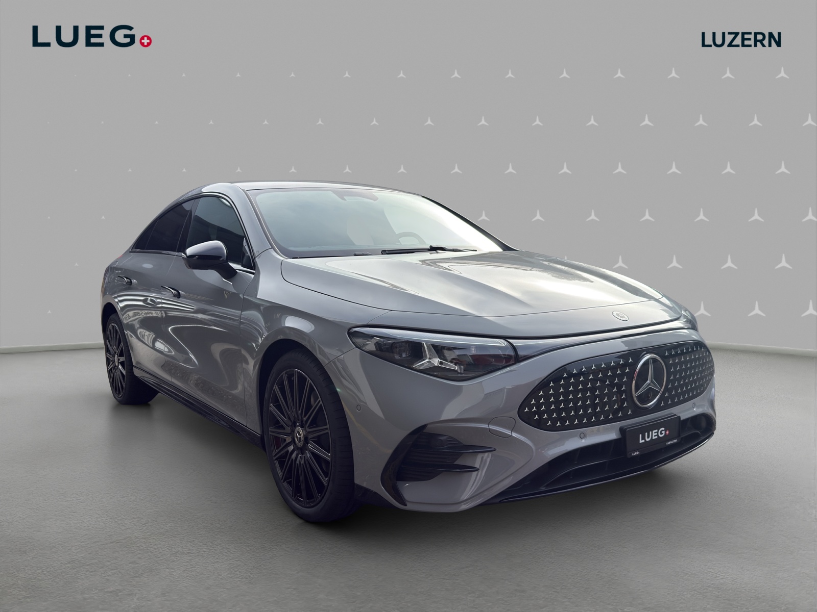 MERCEDES-BENZ CLA 350 4 Matic 85 kWh EQ-image-4