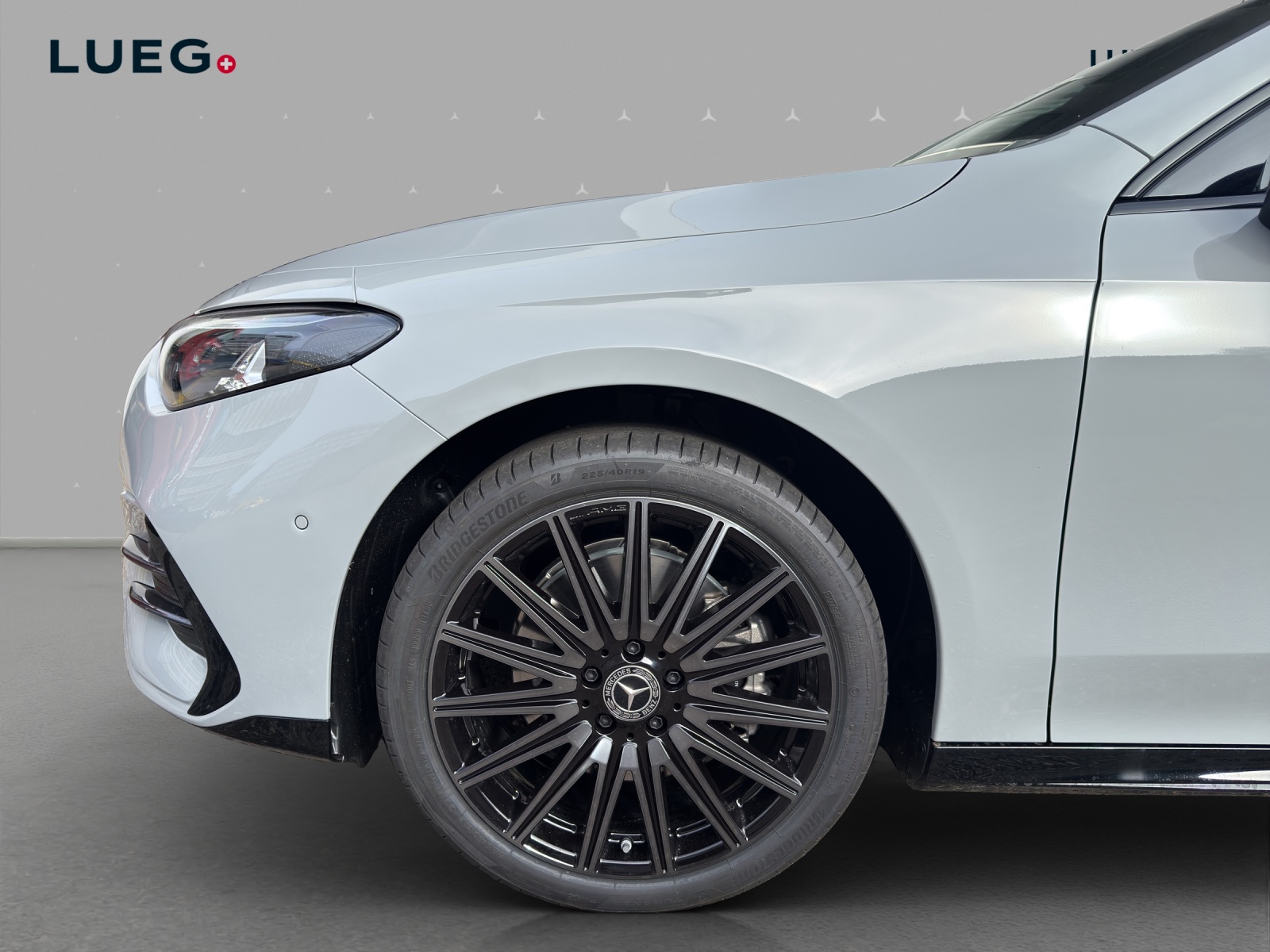 MERCEDES-BENZ CLA 350 4 Matic 85 kWh EQ-image-6