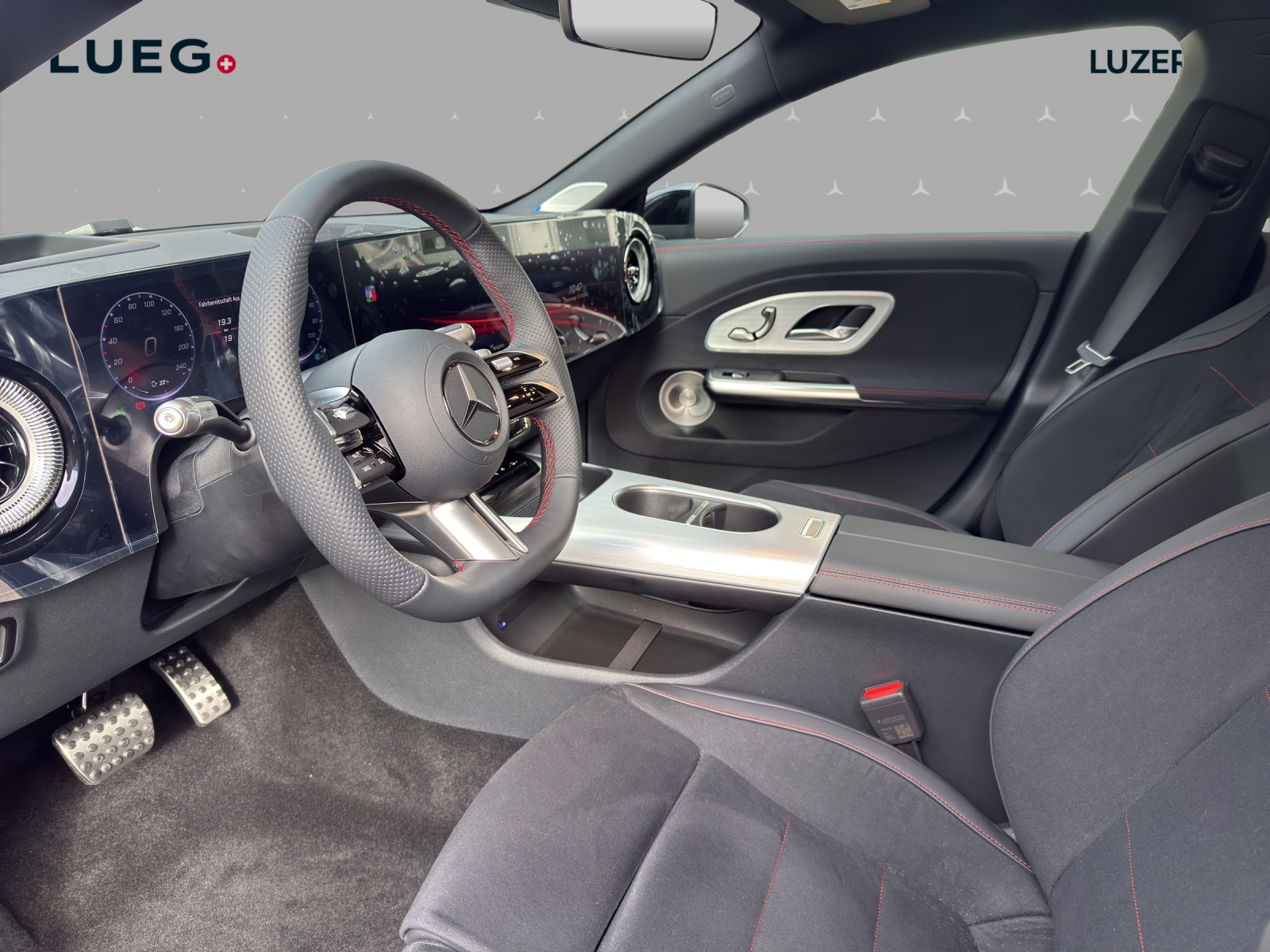 MERCEDES-BENZ CLA 350 4 Matic 85 kWh EQ-image-7