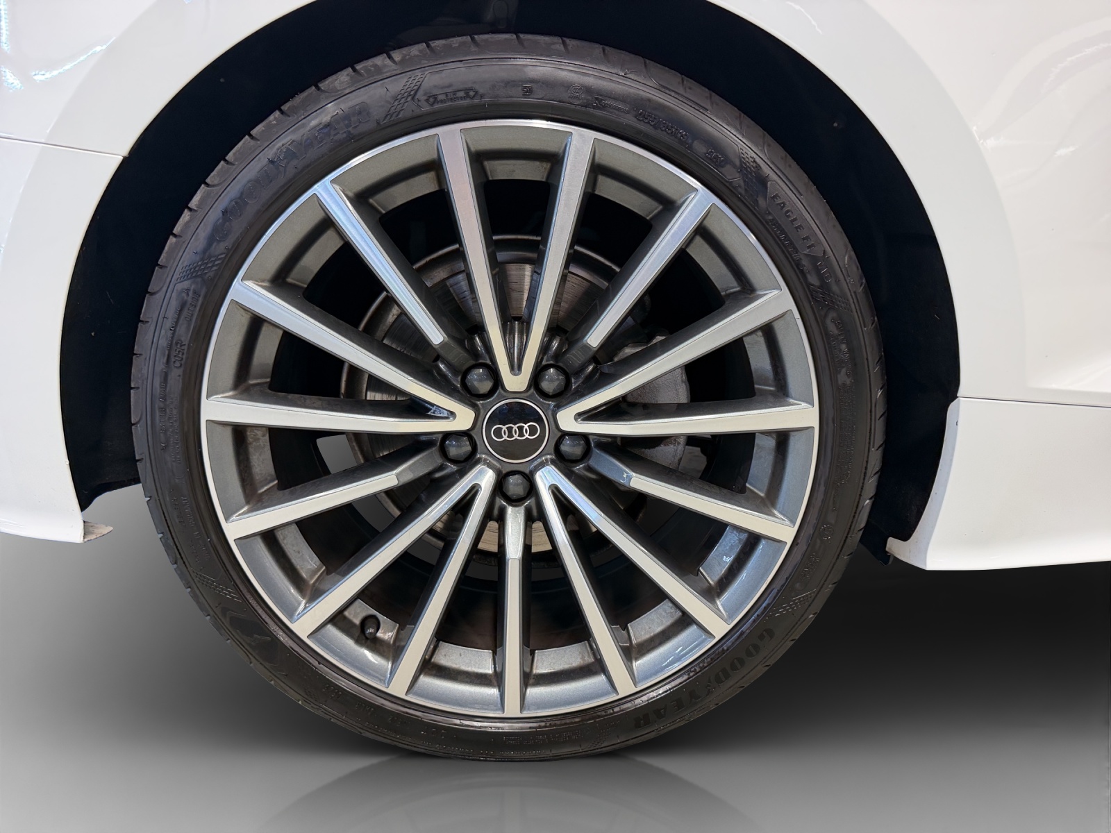 AUDI A5 Cabriolet 40 TFSI advanced Attraction S-tronic-image-15
