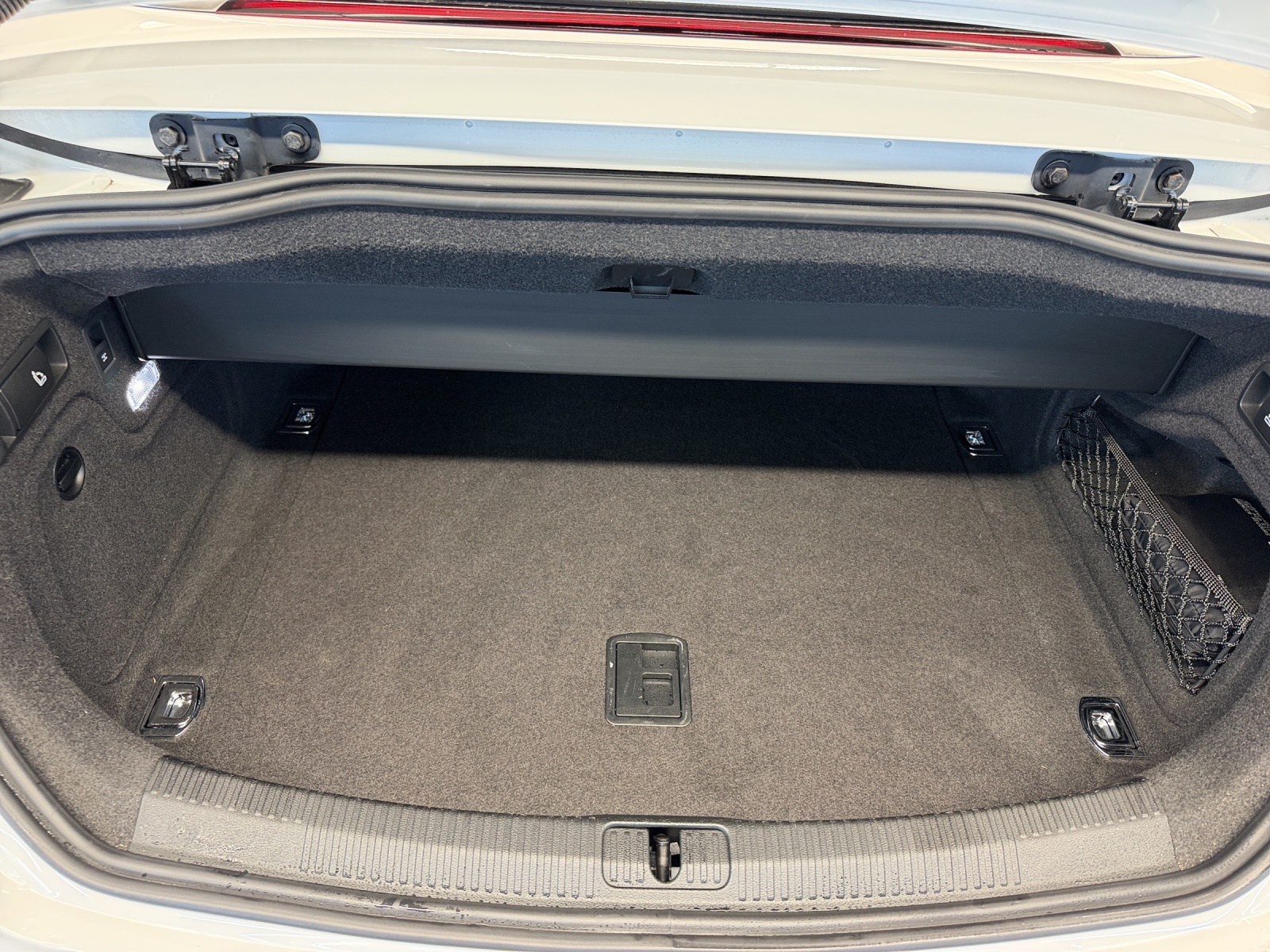 AUDI A5 Cabriolet 40 TFSI advanced Attraction S-tronic-image-12