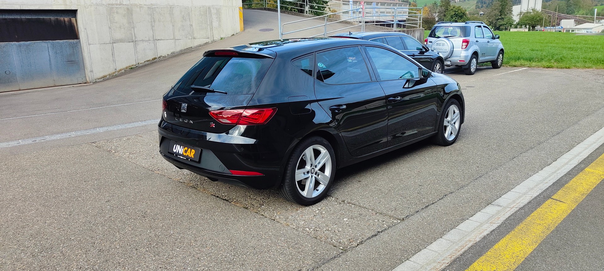 SEAT Leon 1.6 TDI FR LE-image-3