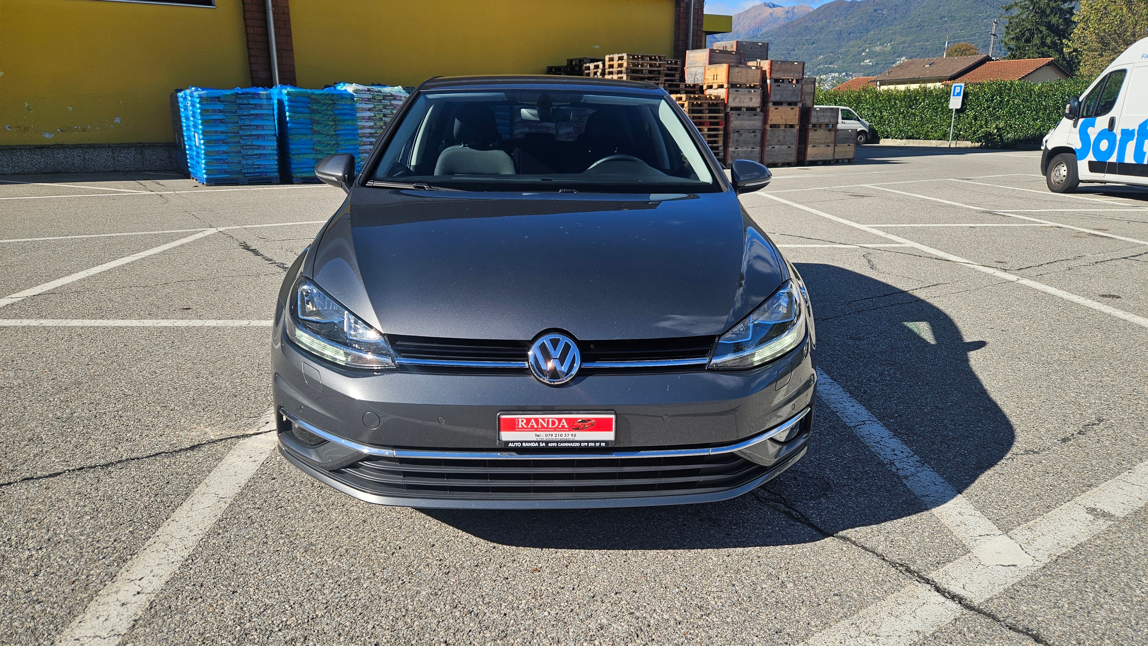 Car photo