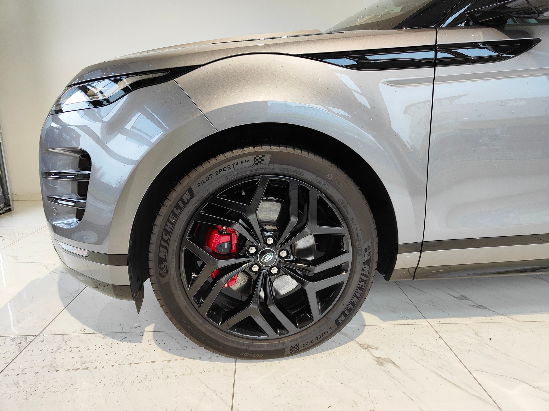 LAND ROVER Range Rover Evoque R-Dynamic P 250 AB AT9-image-10