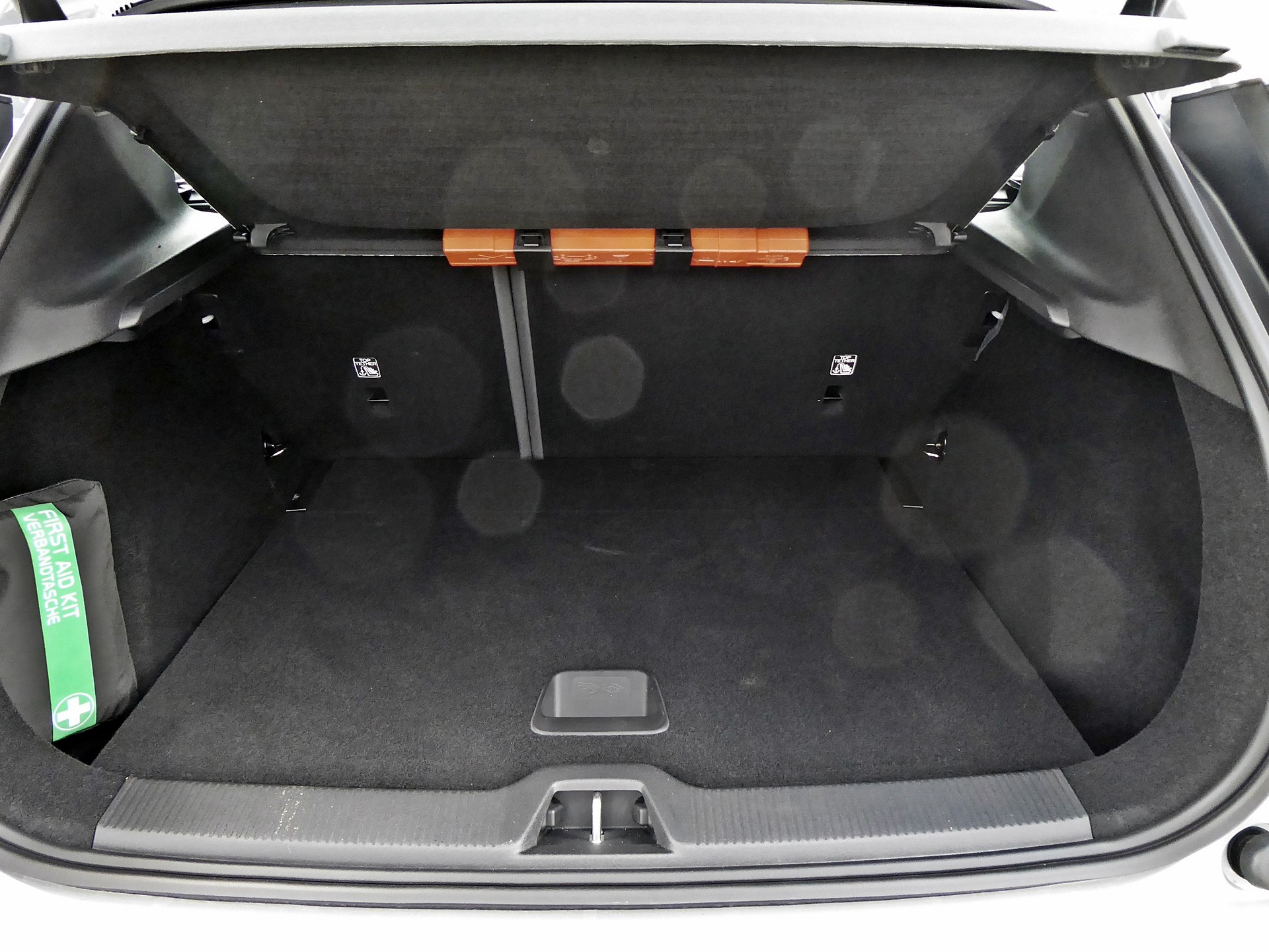 VOLVO EX30 E60 69kWh Ext Ra Ultra-image-6