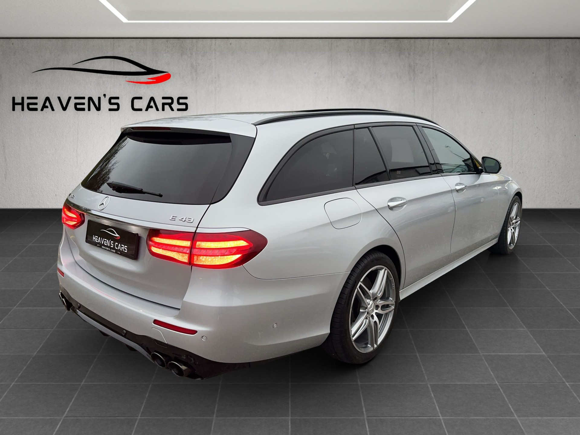 MERCEDES-BENZ E 43 AMG 4 Matic 9G-Tronic-image-6