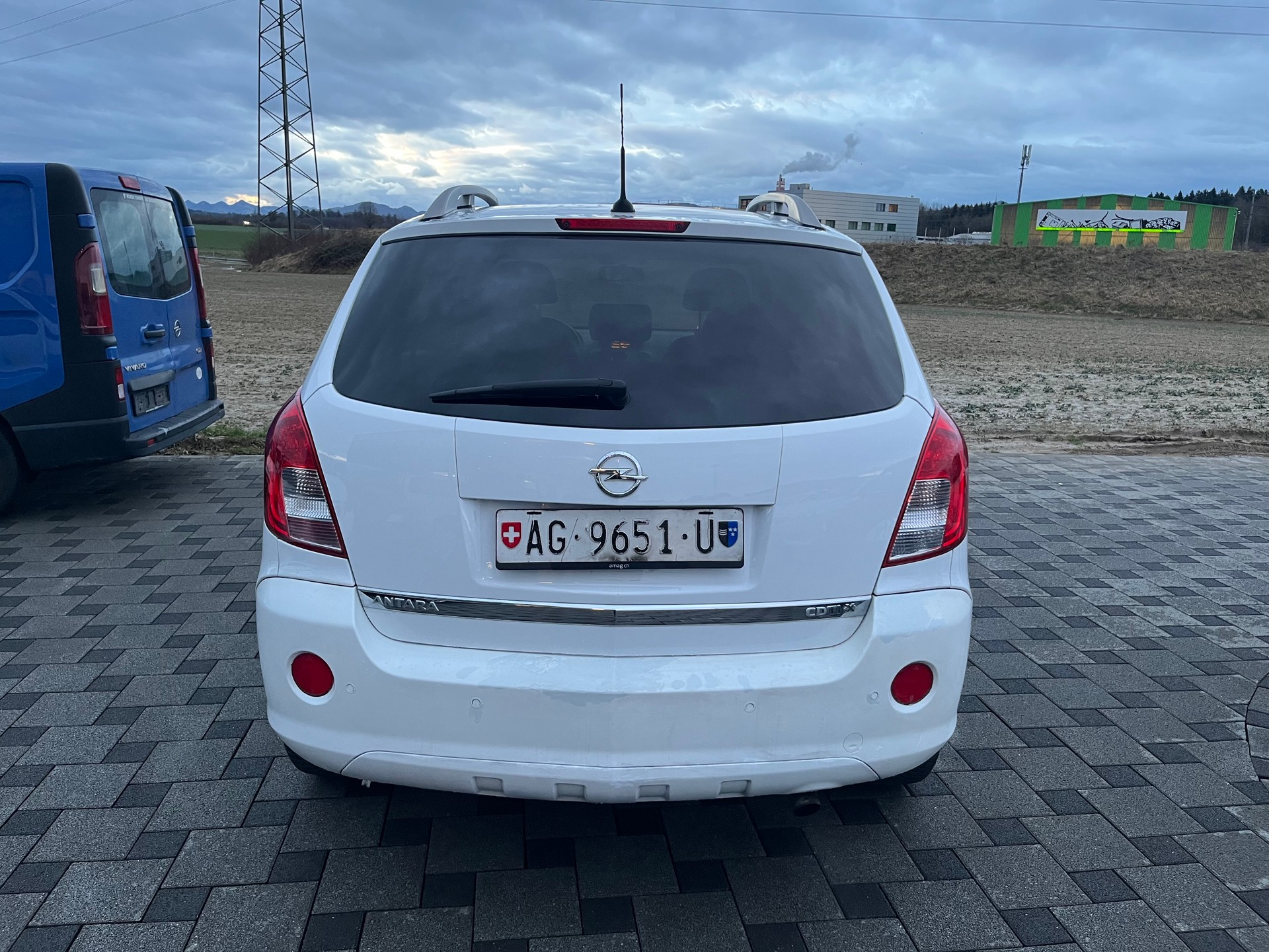OPEL Antara 2.2 CDTi Cosmo 4WD Automatic-image-2
