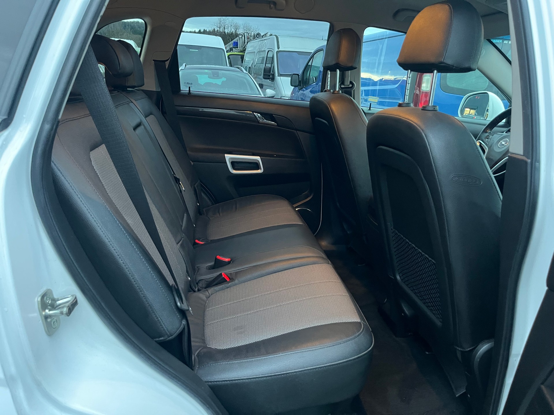 OPEL Antara 2.2 CDTi Cosmo 4WD Automatic-image-9