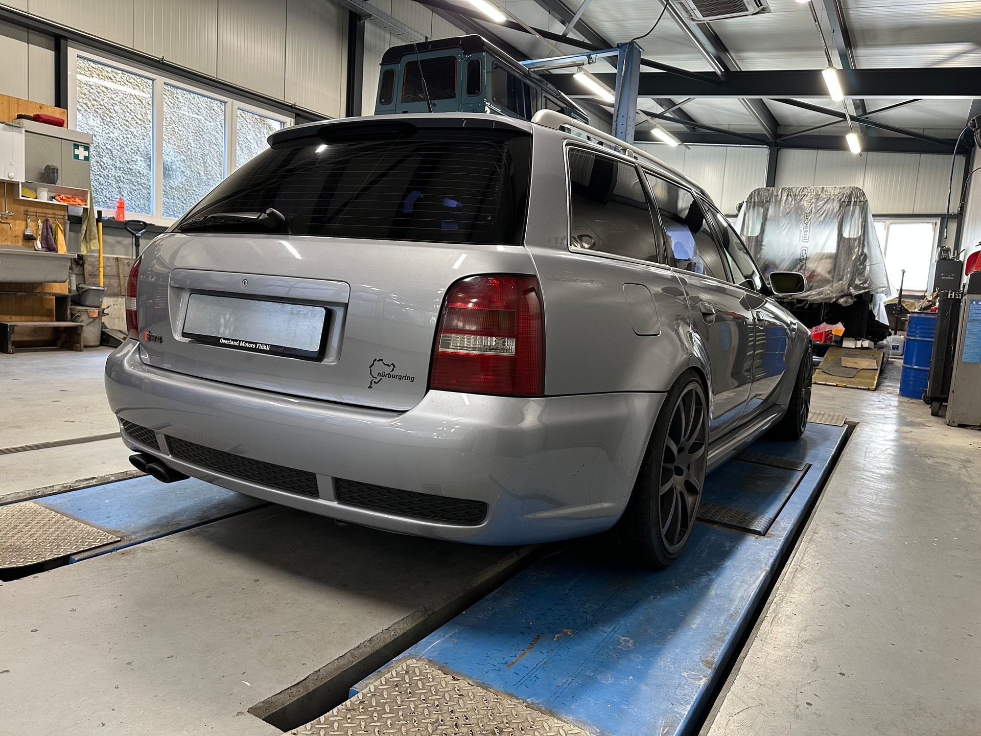 AUDI RS4 Avant quattro-image-7