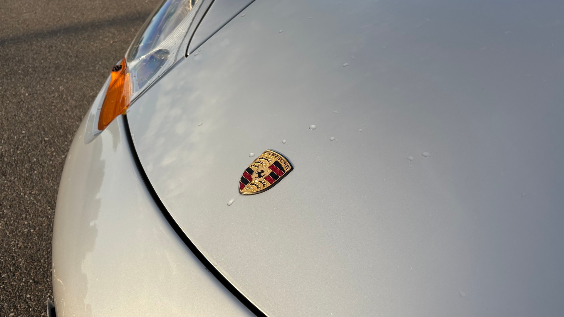 PORSCHE 911 Carrera-image-11