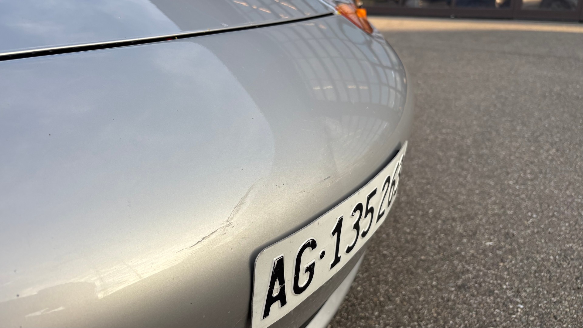 PORSCHE 911 Carrera-image-12