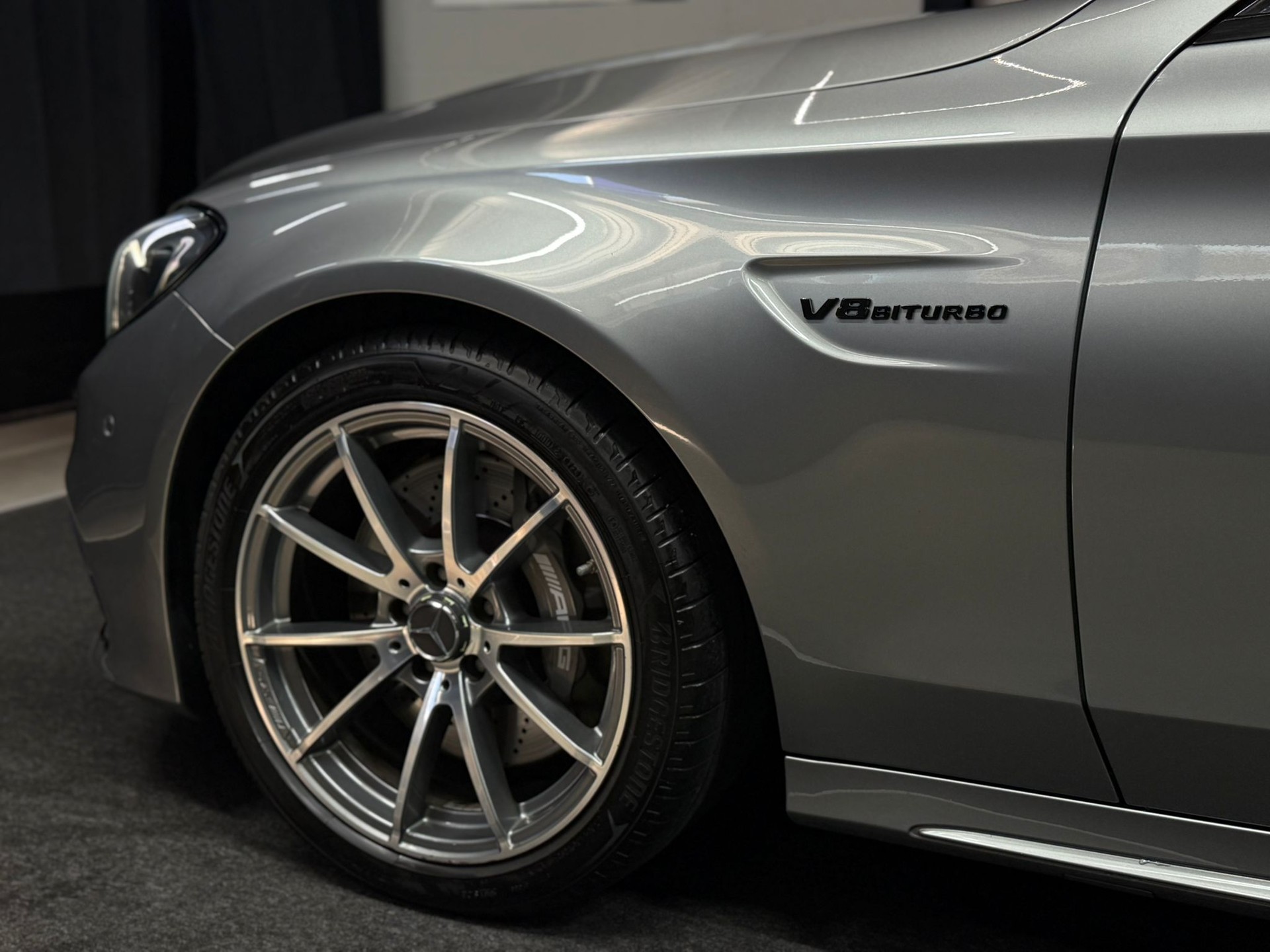 MERCEDES-BENZ C 63 AMG Speedshift /// Service stets in der Vertragswerkstatt durchgeführt-image-4