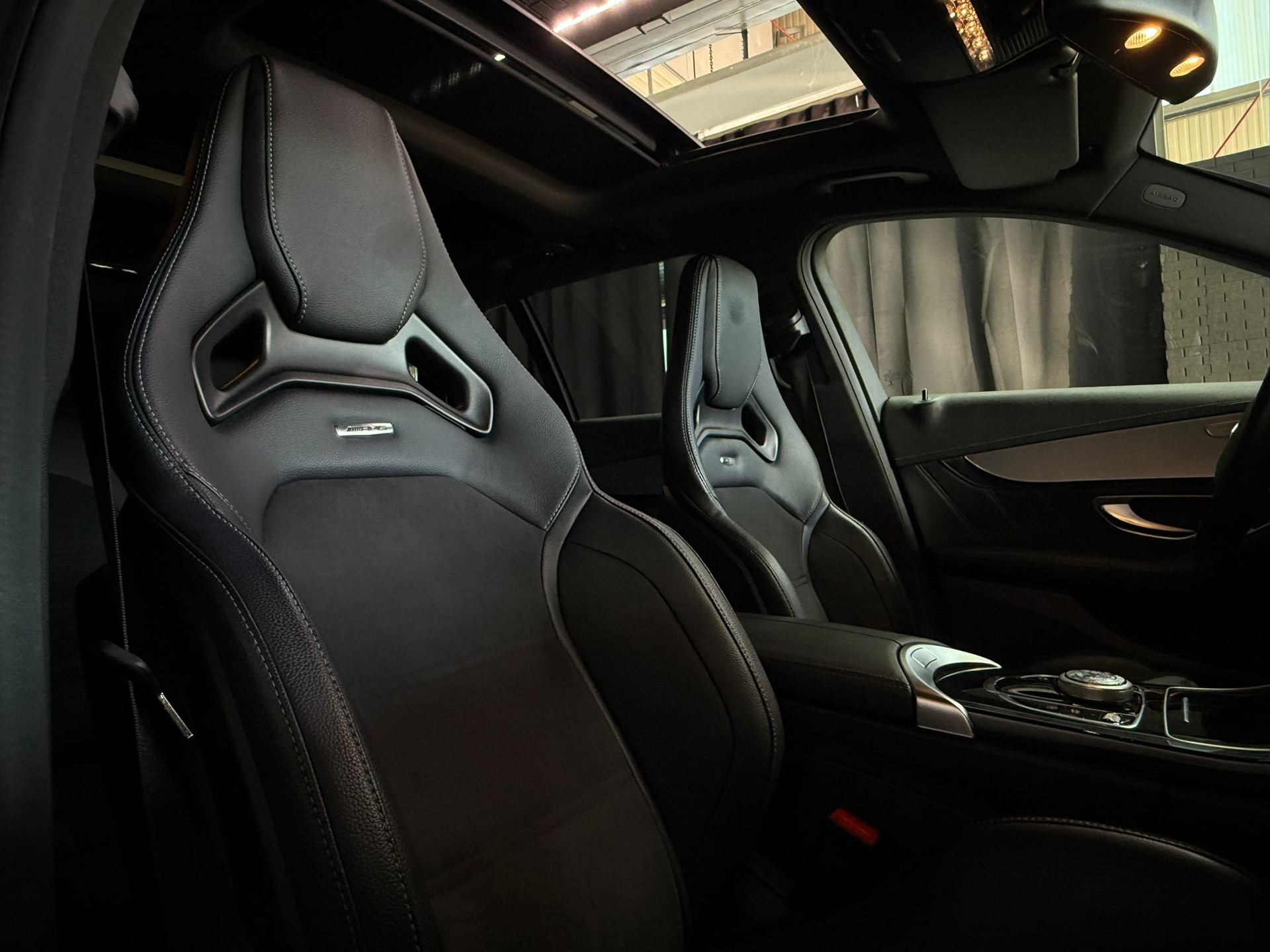 MERCEDES-BENZ C 63 AMG Speedshift /// Service stets in der Vertragswerkstatt durchgeführt-image-14