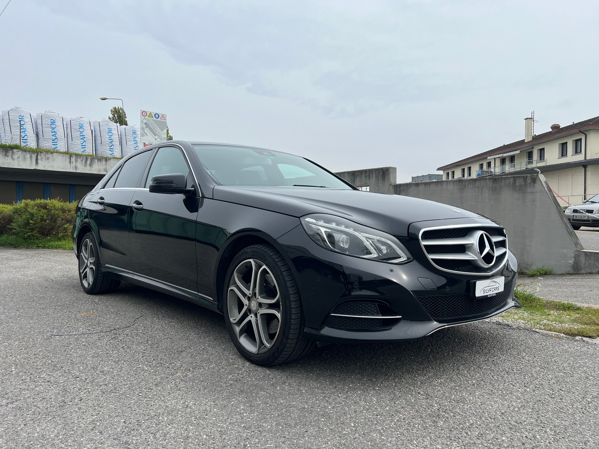 MERCEDES-BENZ E 220 CDI Avantgarde 7G-Tronic
