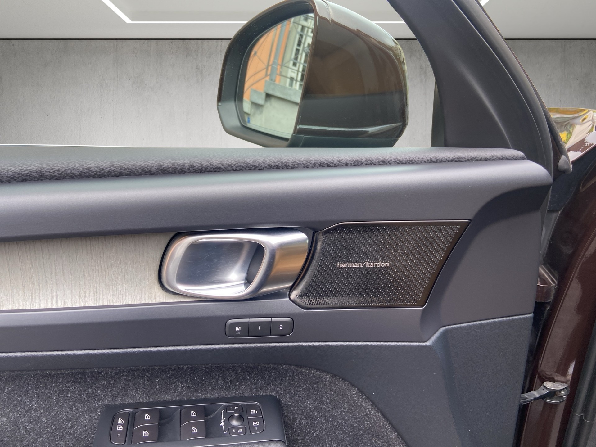 VOLVO XC40 D4 AWD Inscription Geartronic-image-7