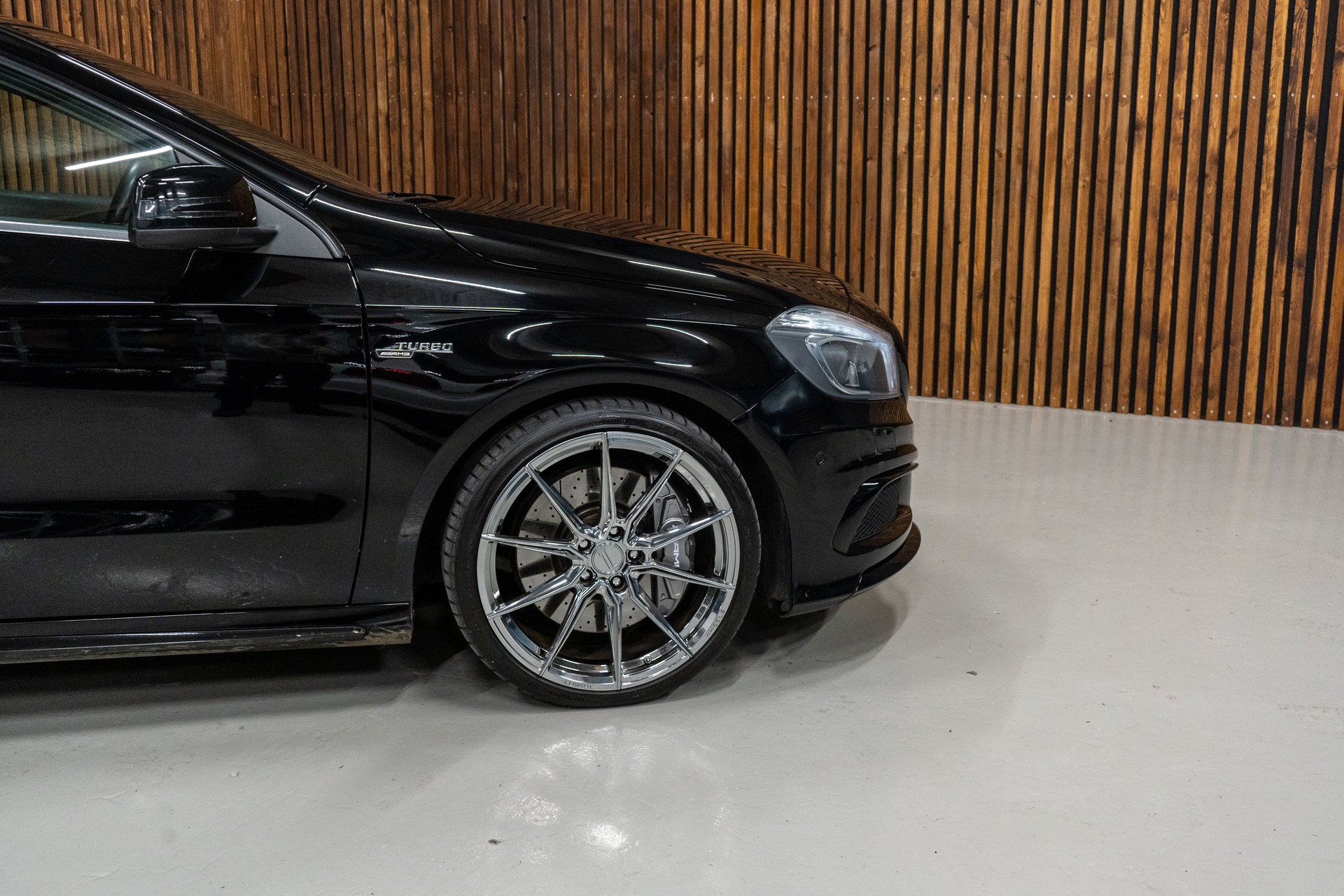 MERCEDES-BENZ A 45 AMG 4m-image-5