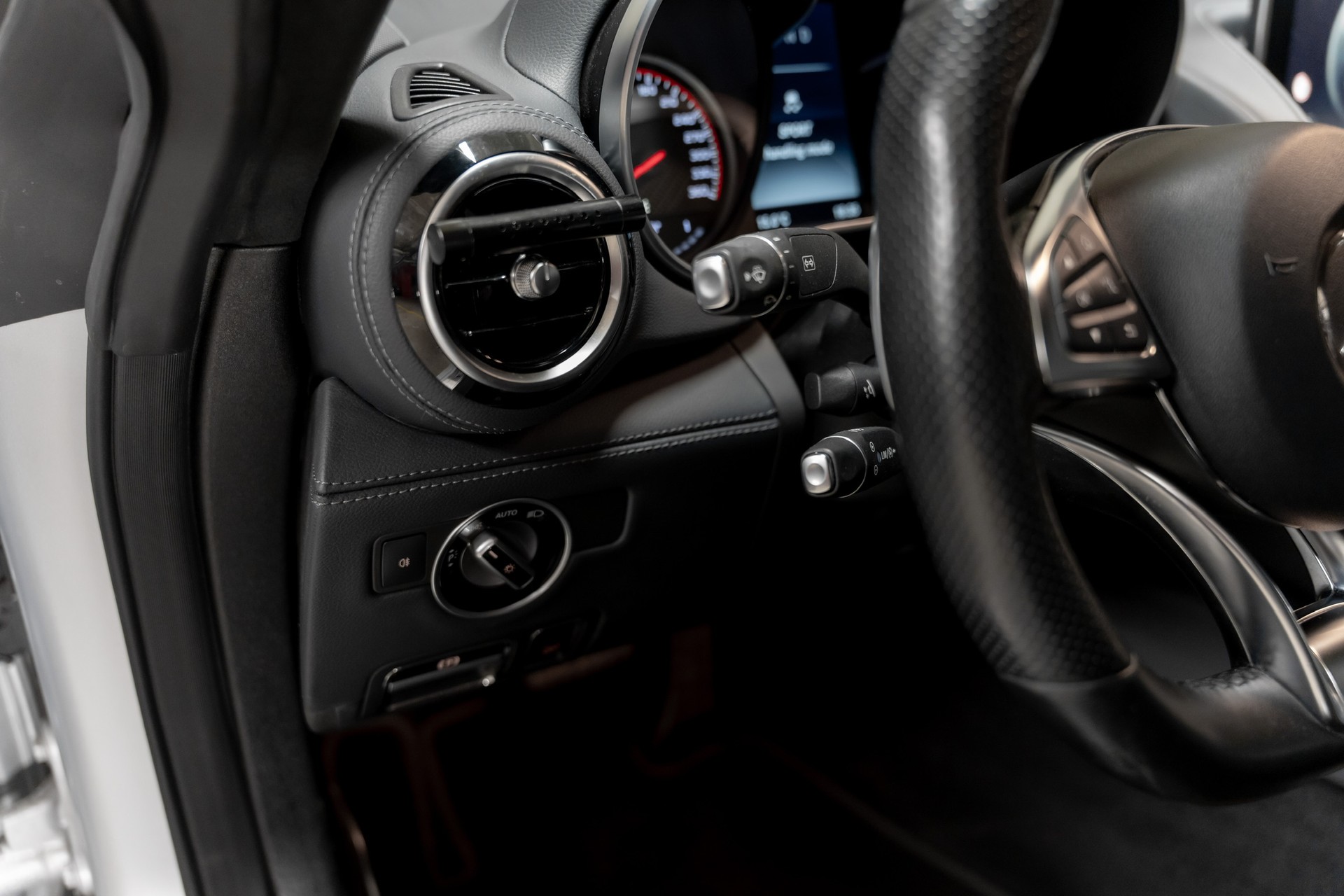 MERCEDES-BENZ AMG GT S Speedshift DCT-image-7