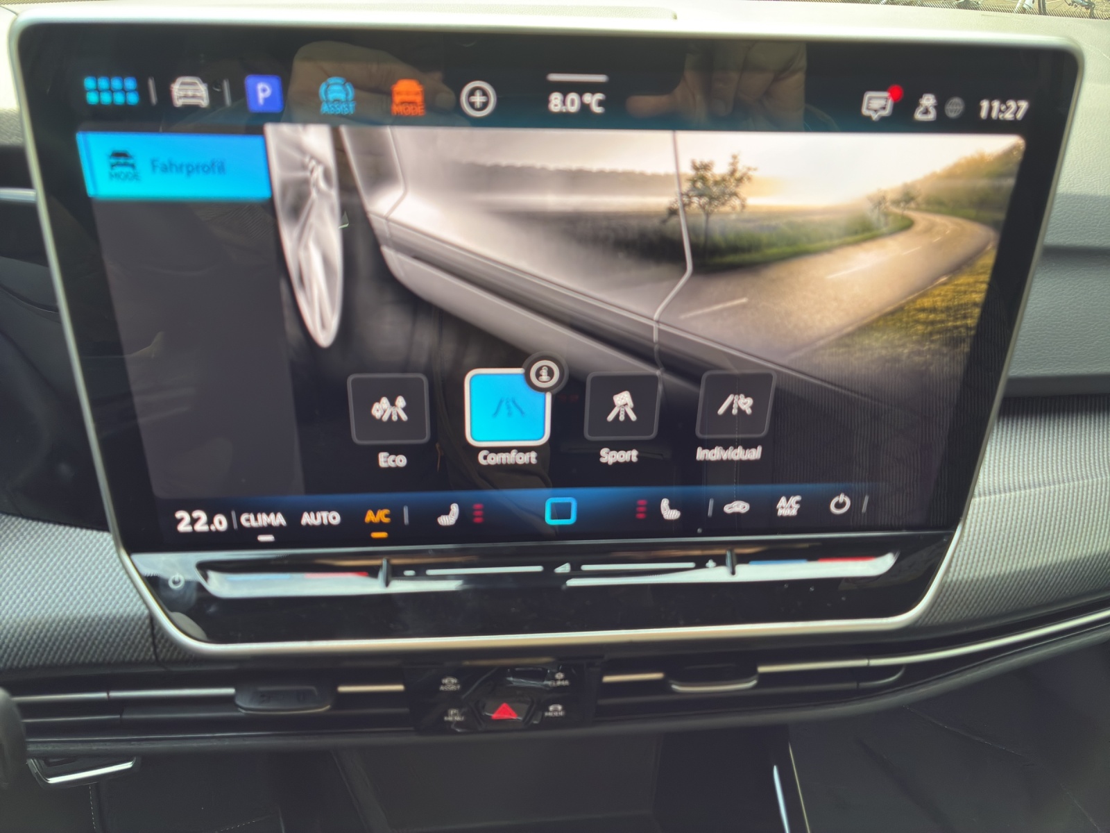 VW Golf Variant 2.0 TSI R-Line DSG 4 Motion-image-18
