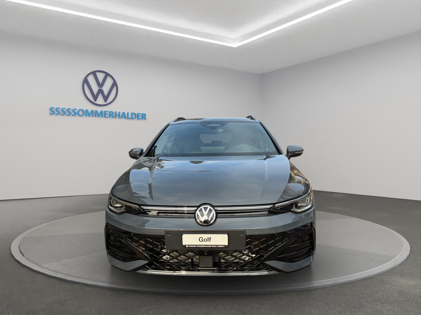 VW Golf Variant 2.0 TSI R-Line DSG 4 Motion-image-4