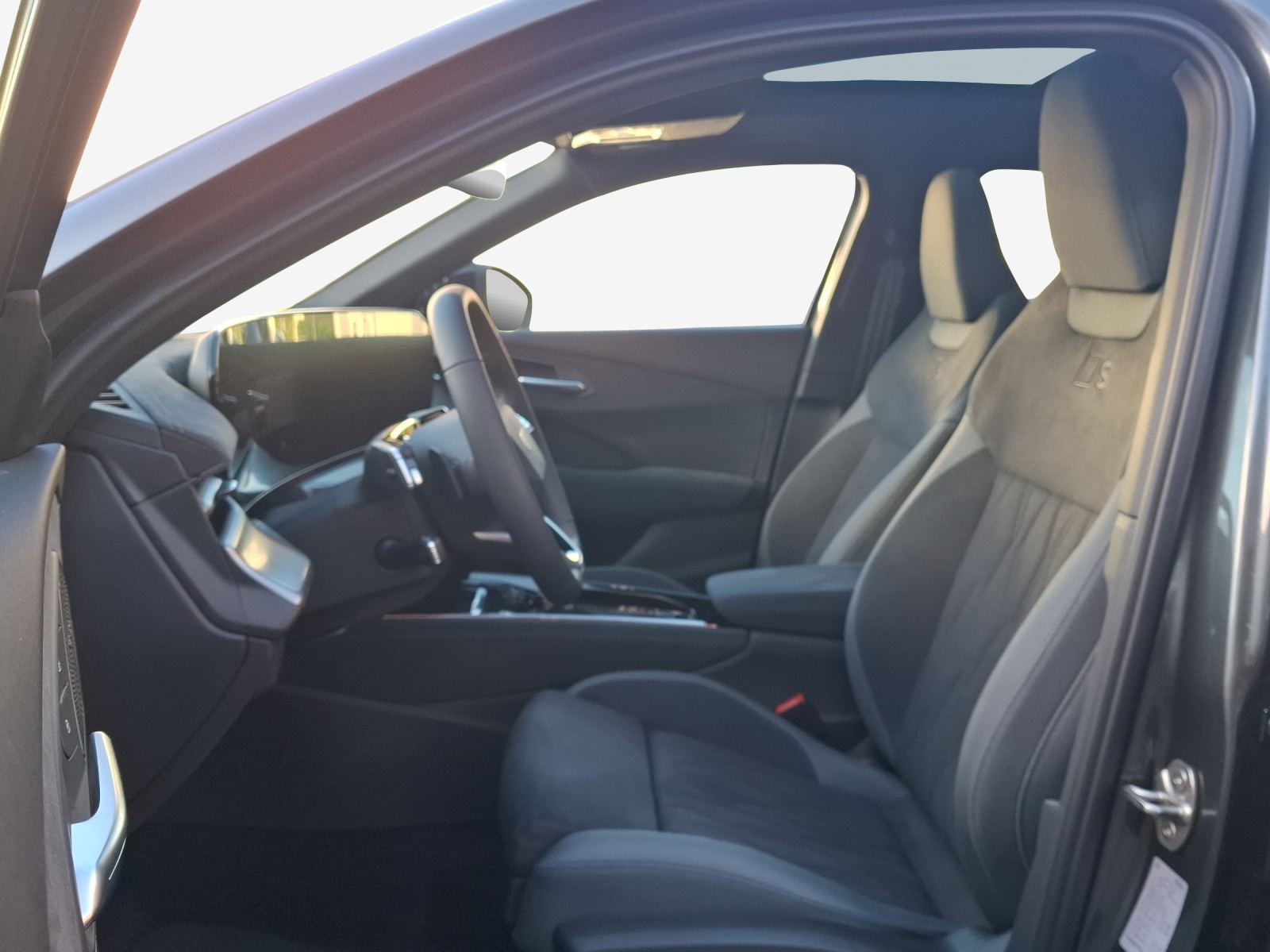 AUDI Q3 Sportback TFSI quattro 195 kW S tronic-image-7