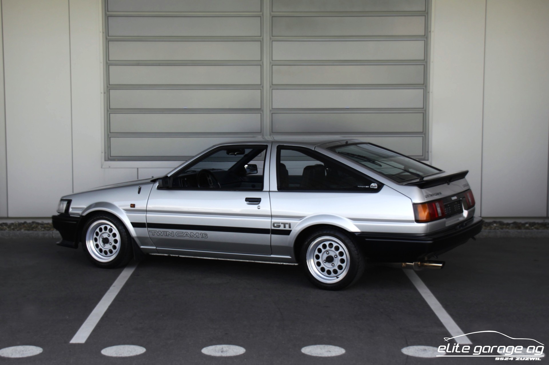 TOYOTA Corolla 1600 GTi Twin Cam AE86 VETERANENGEPRÜFT-image-2